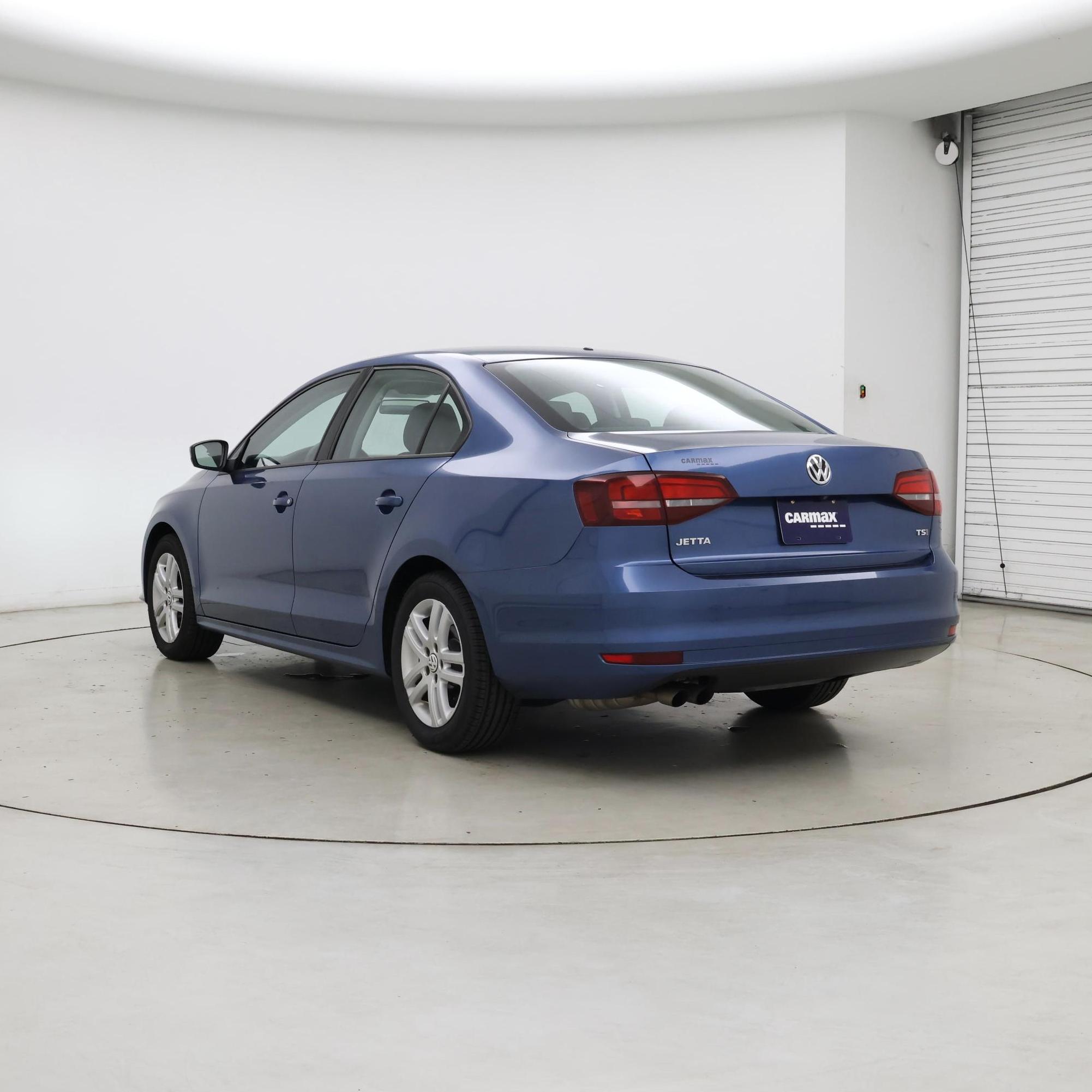 Thumbnail: 2018 Volkswagen Jetta - 2