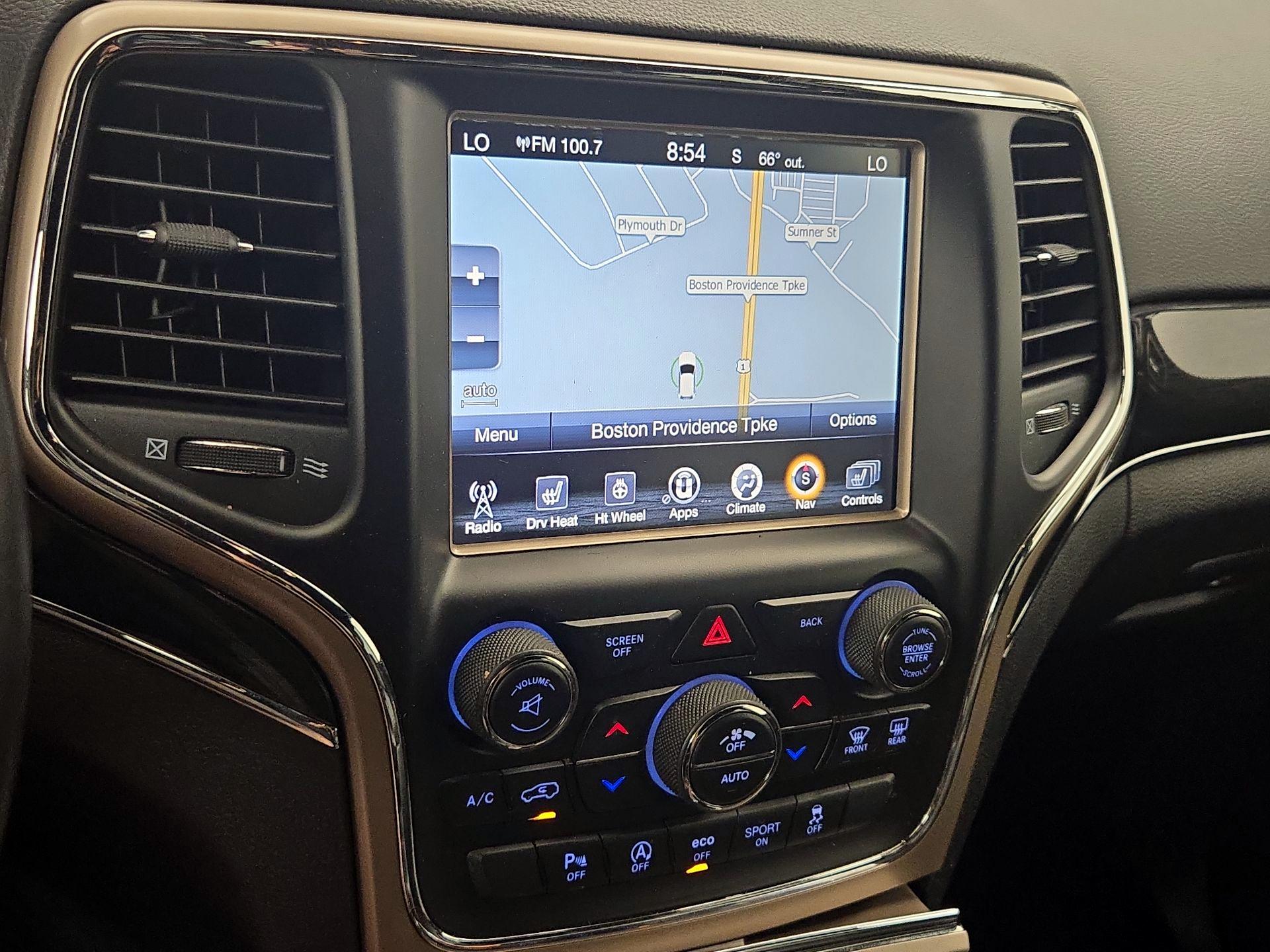 Thumbnail: 2016 Jeep Grand Cherokee - 14