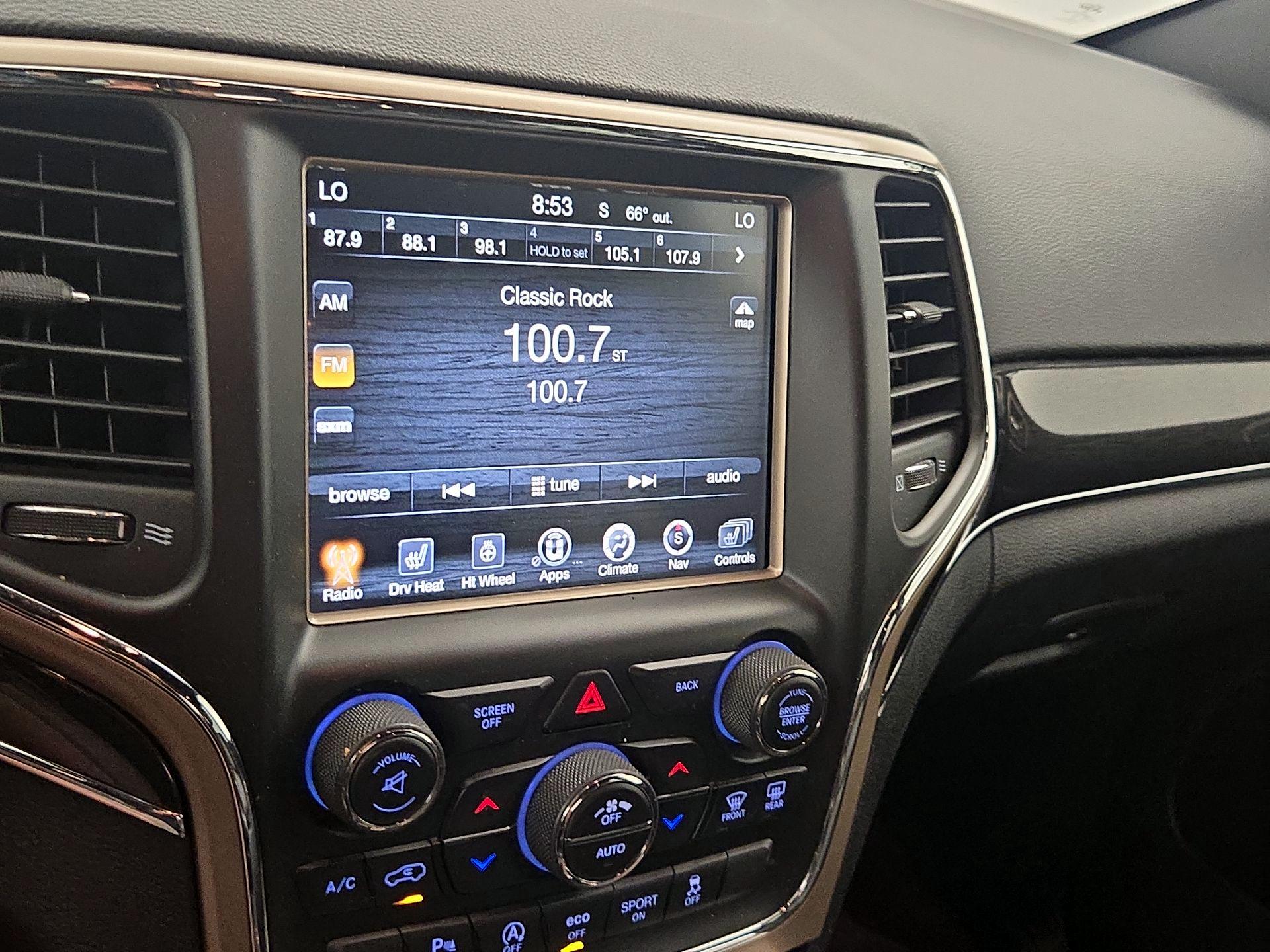 Thumbnail: 2016 Jeep Grand Cherokee - 16
