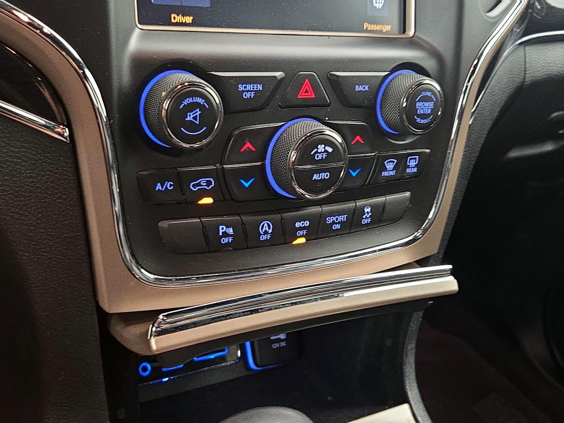 Thumbnail: 2016 Jeep Grand Cherokee - 17