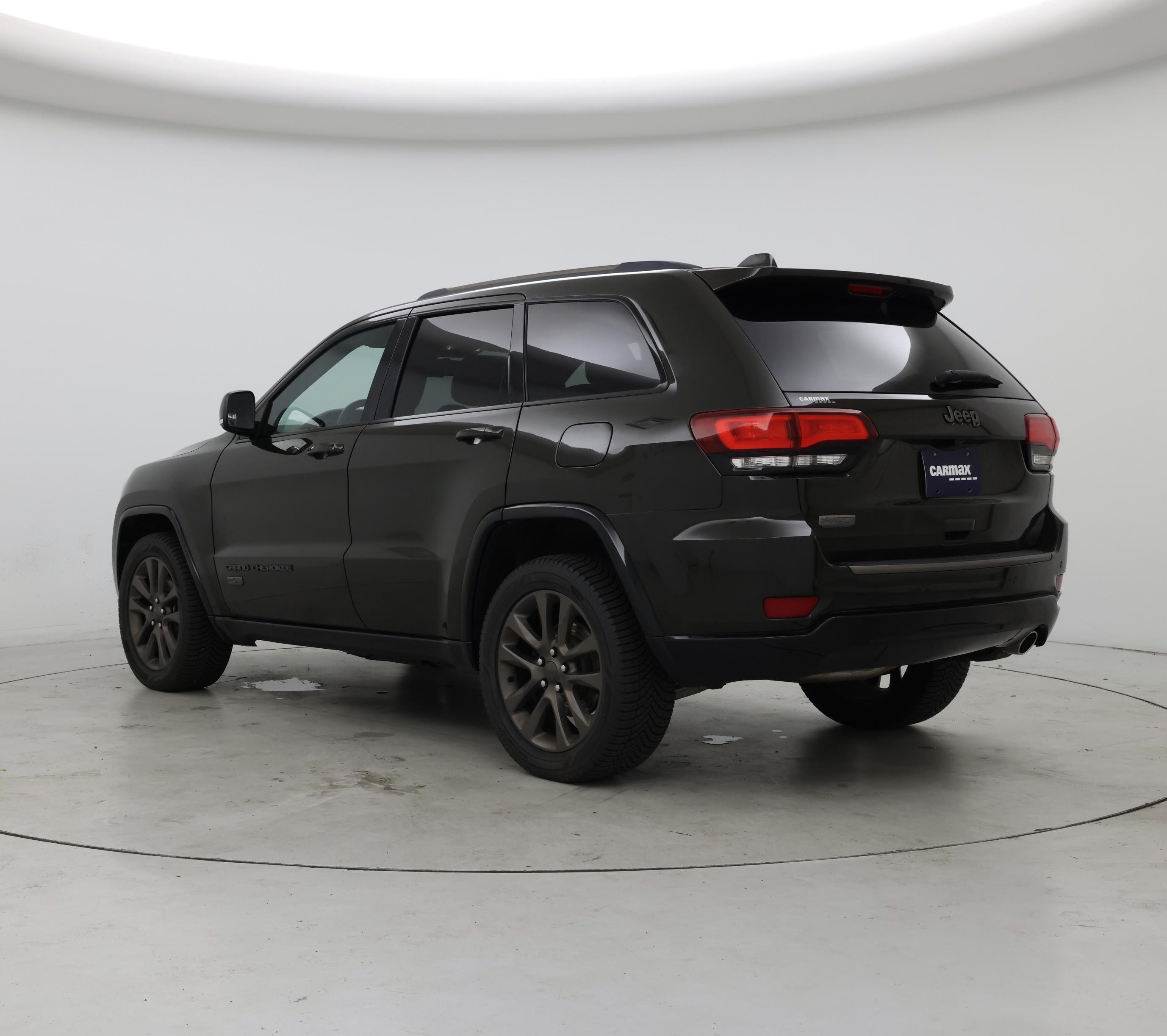 Thumbnail: 2016 Jeep Grand Cherokee - 2