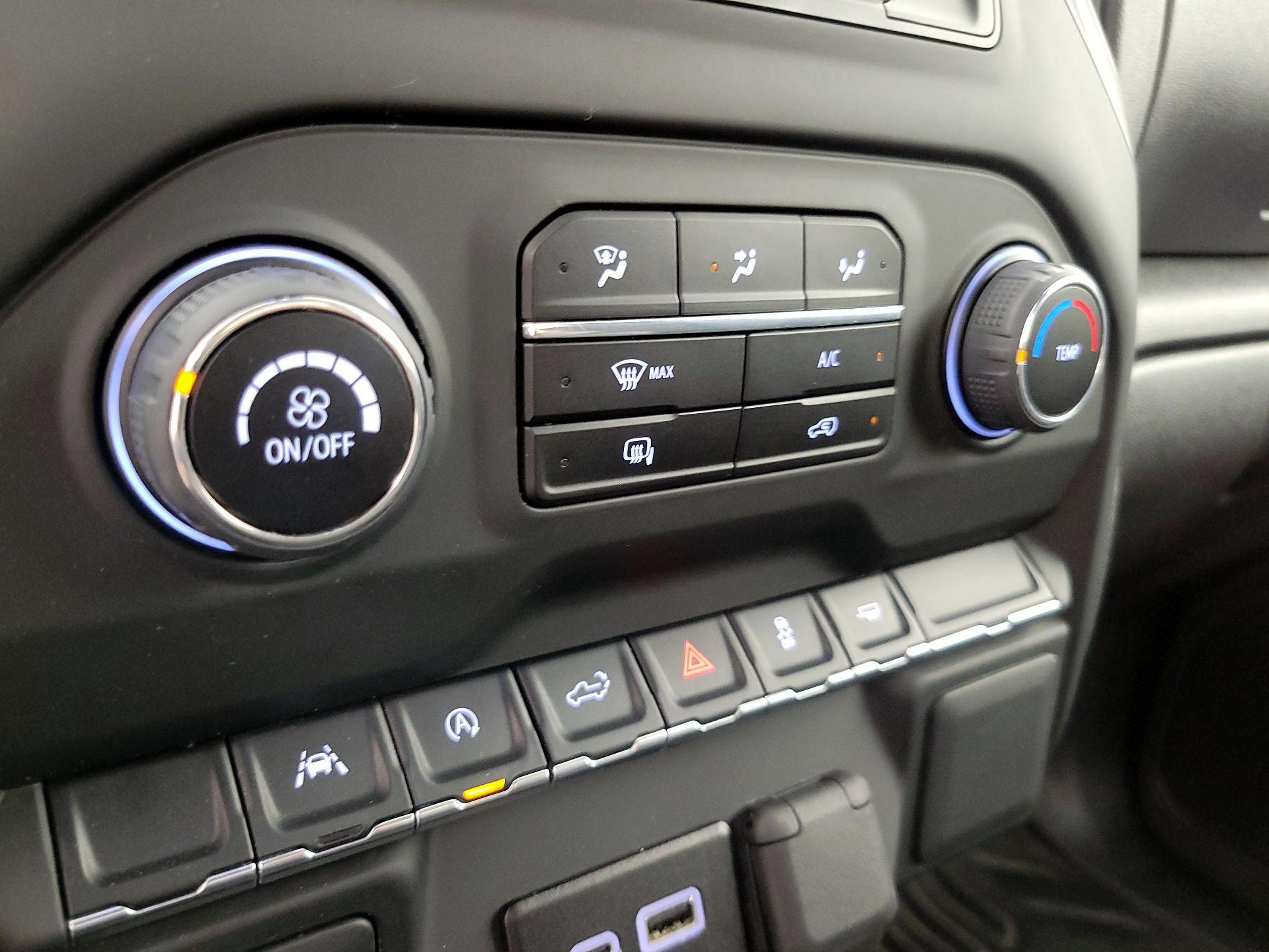 Thumbnail: 2024 Chevrolet Silverado 1500 - 16