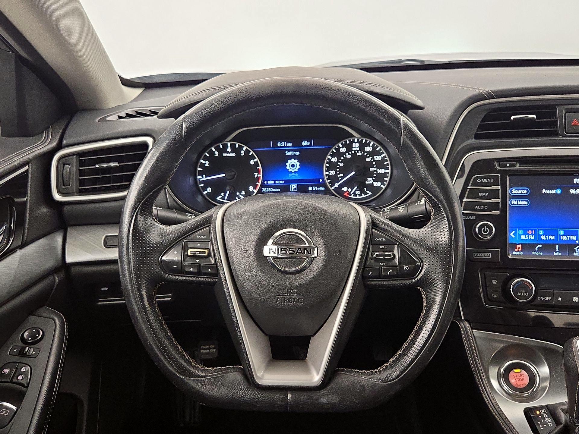 Thumbnail: 2016 Nissan Maxima - 10