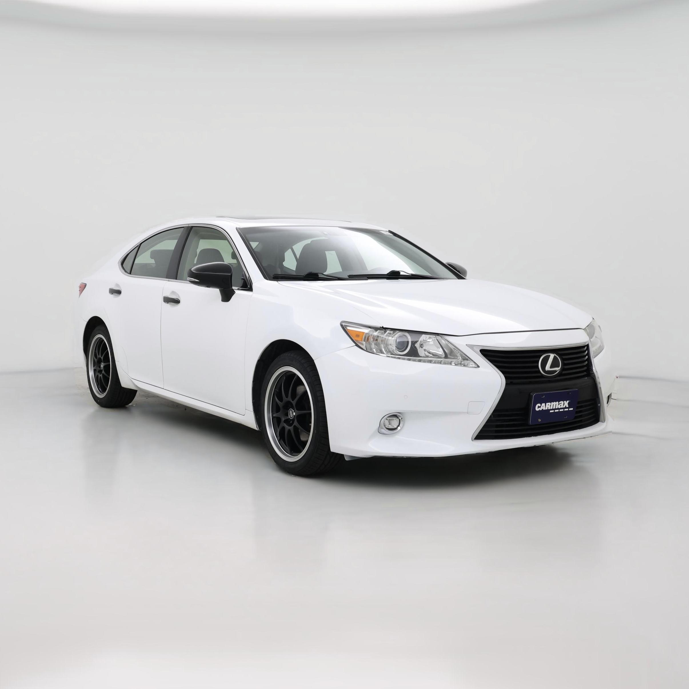 Thumbnail: 2015 Lexus ES - 1
