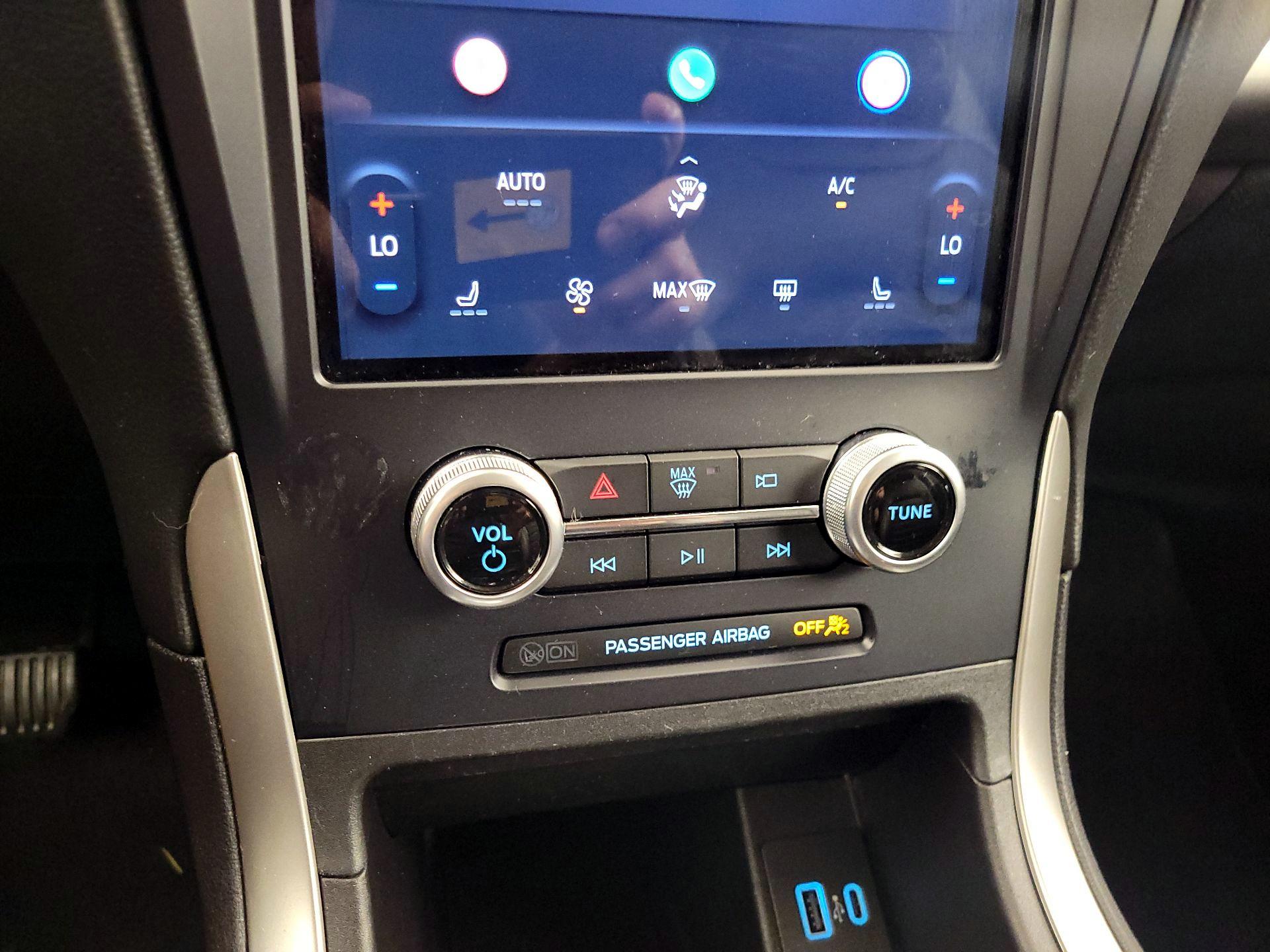 Thumbnail: 2023 Ford Edge - 16