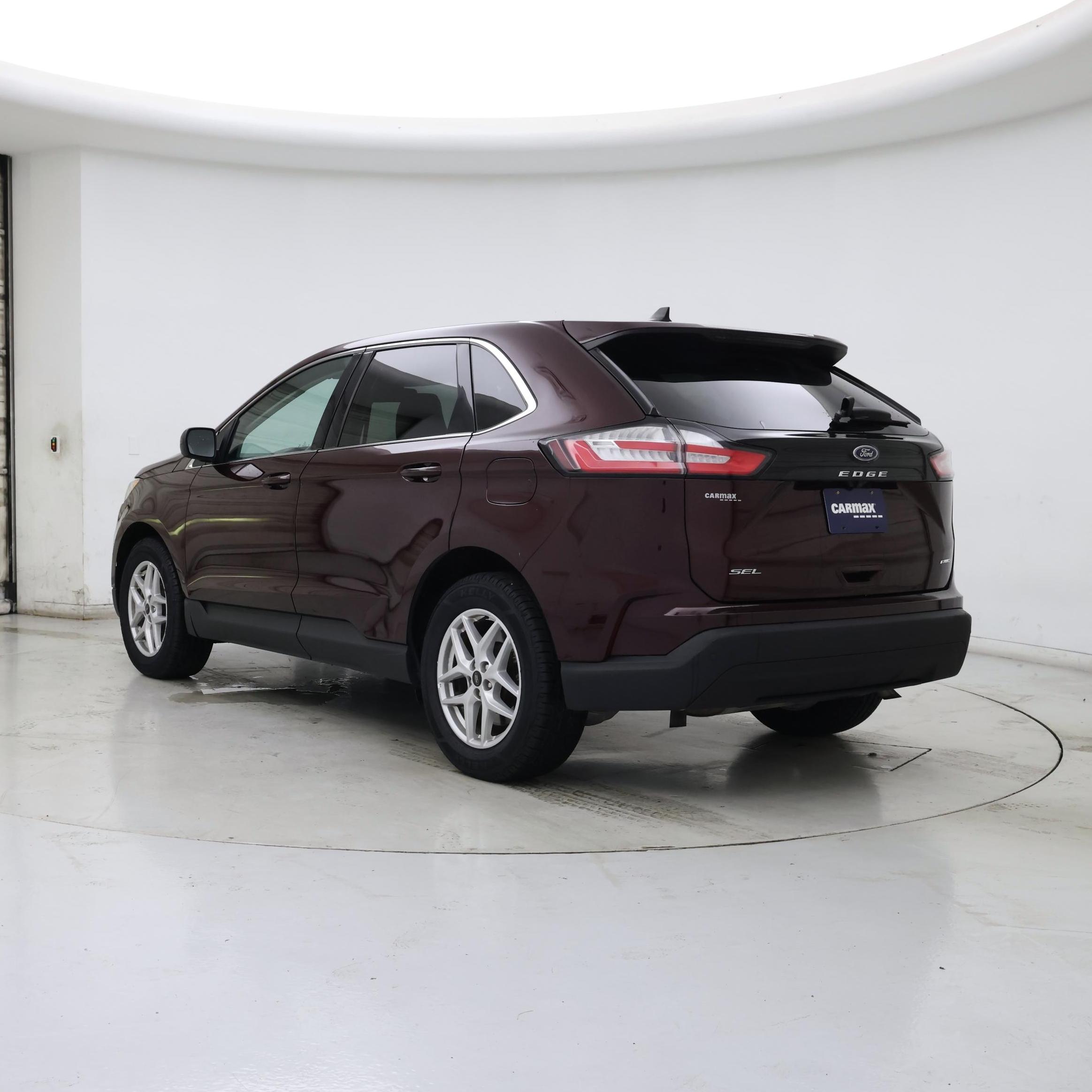 Thumbnail: 2023 Ford Edge - 2