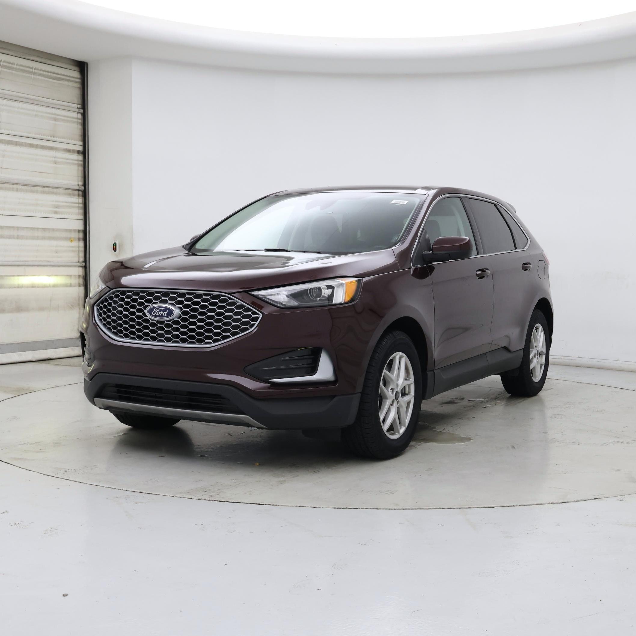 Thumbnail: 2023 Ford Edge - 4