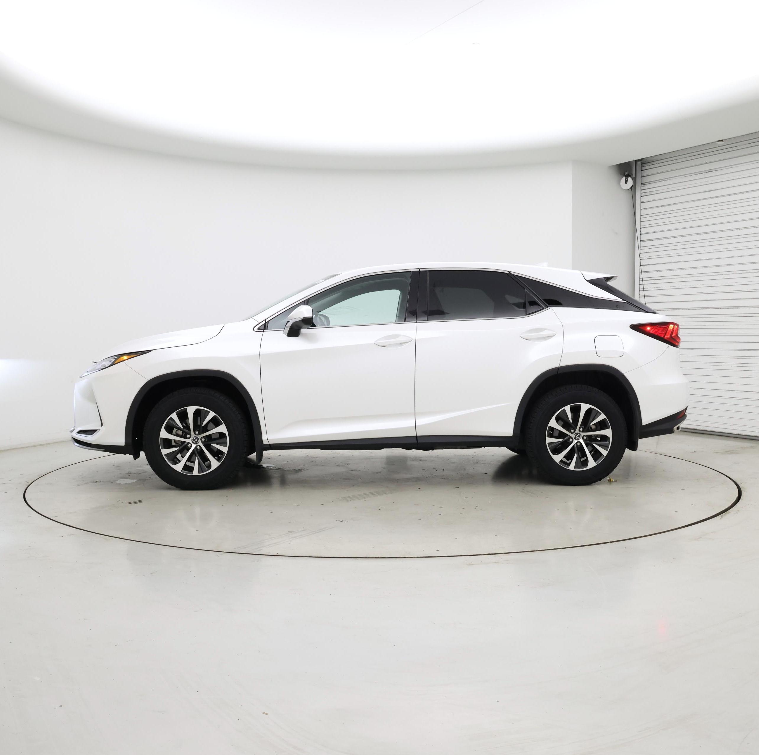 Thumbnail: 2022 Lexus RX - 3