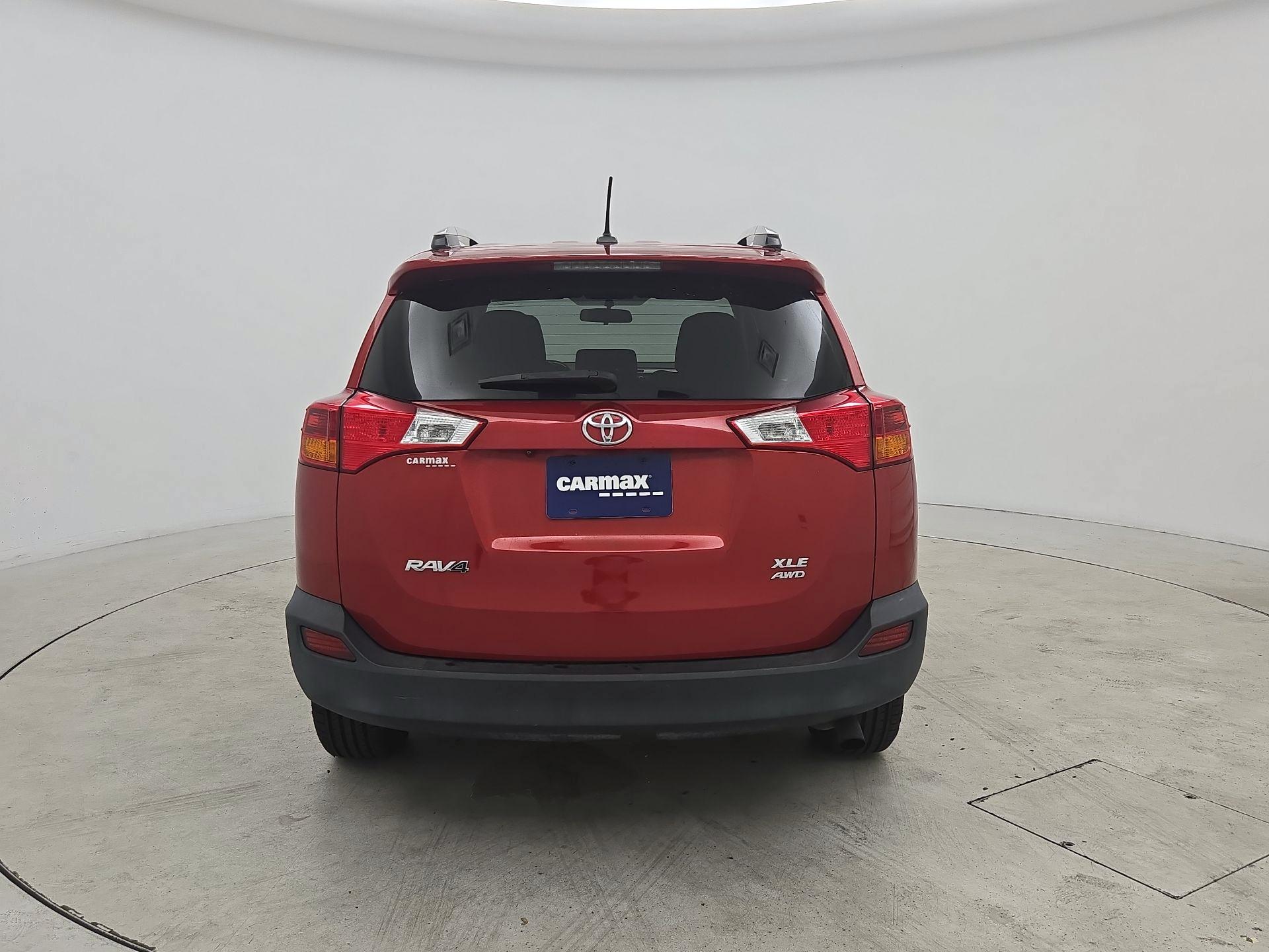 Thumbnail: 2015 Toyota RAV4 - 6