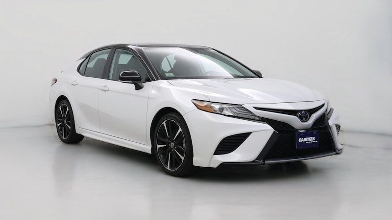 2019 Toyota Camry XSE Hero Image