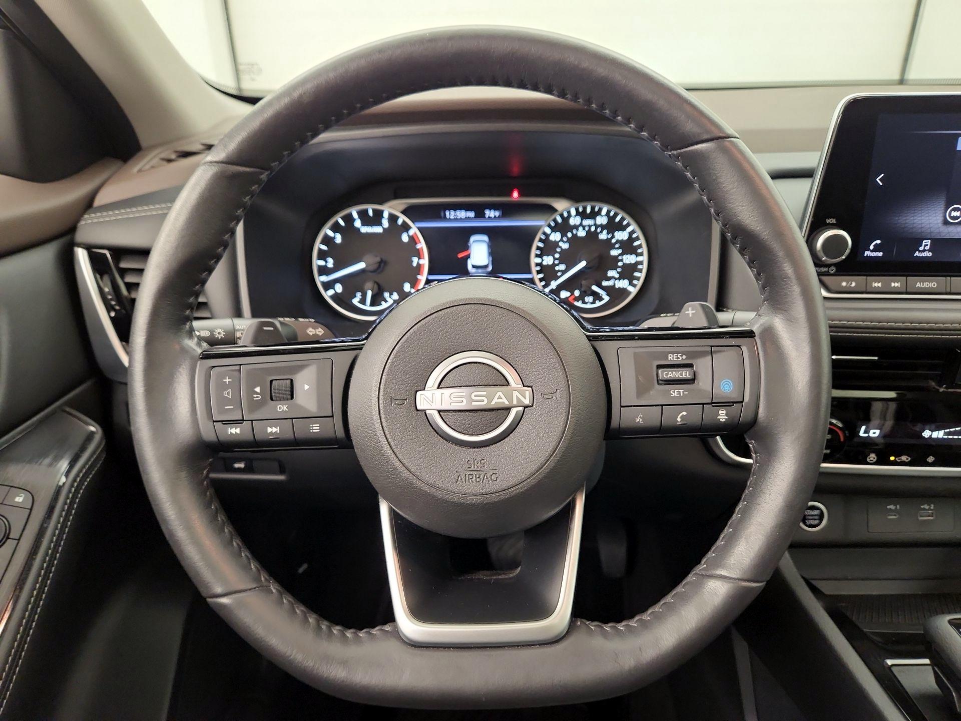 Thumbnail: 2023 Nissan Rogue - 10
