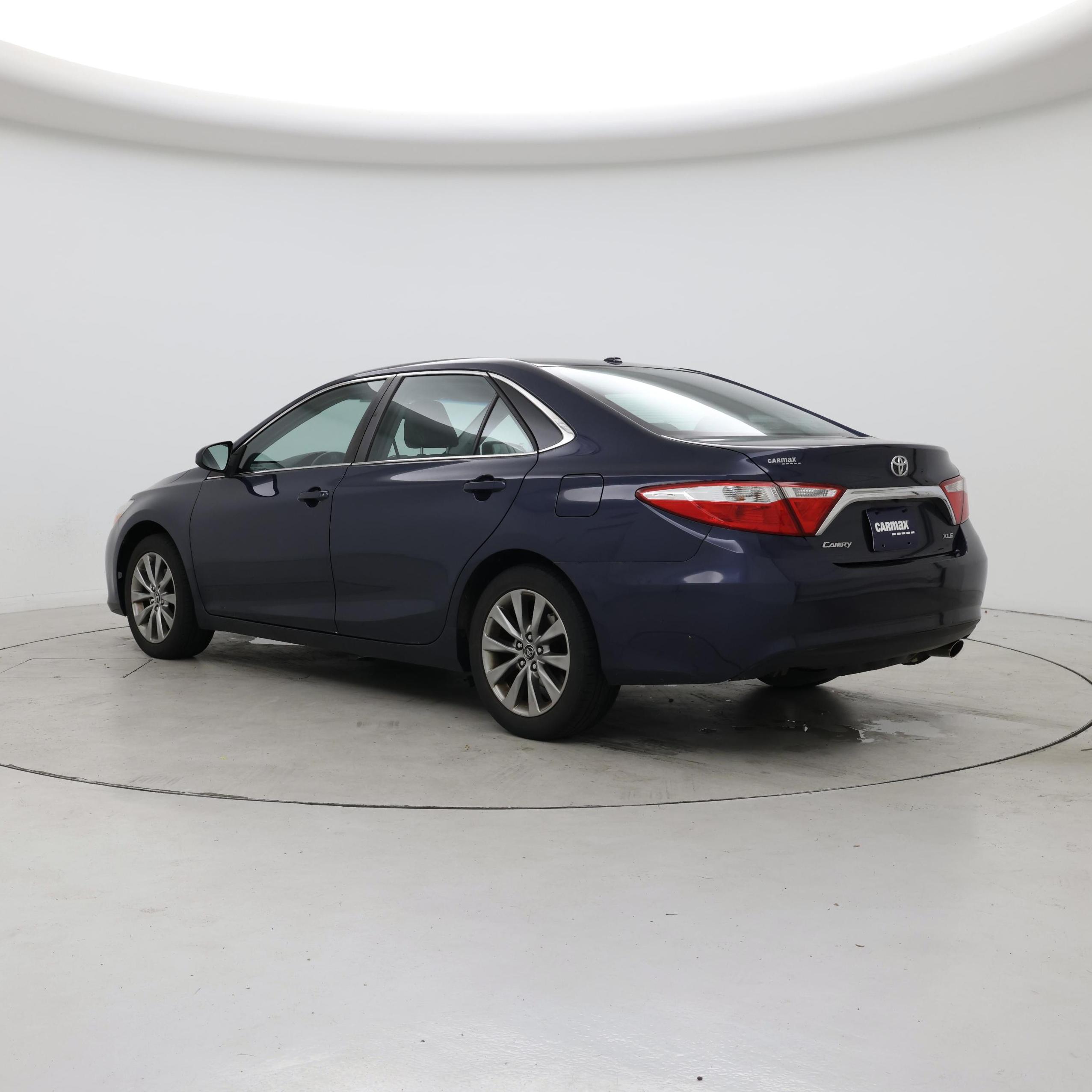 Thumbnail: 2015 Toyota Camry - 2
