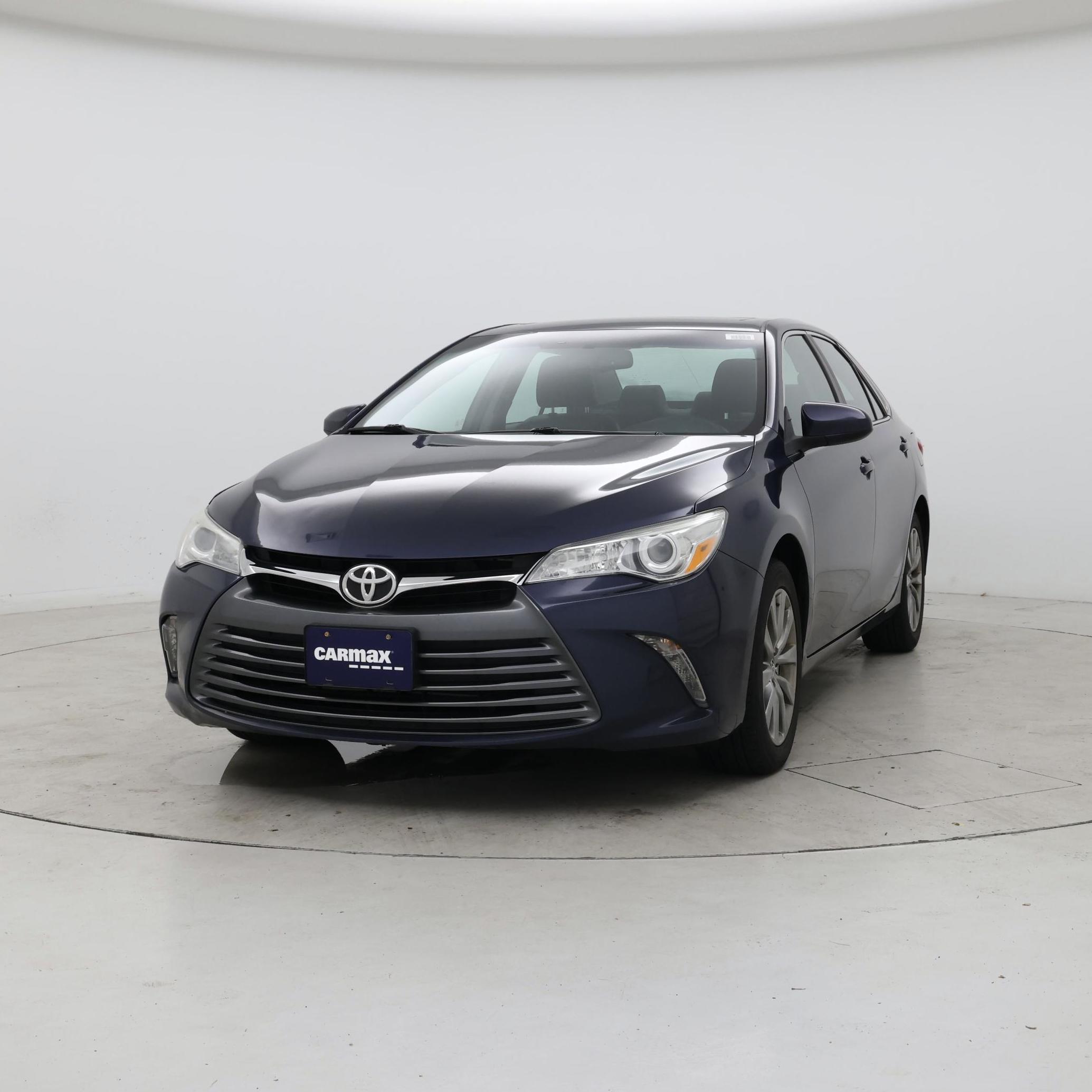 Thumbnail: 2015 Toyota Camry - 4