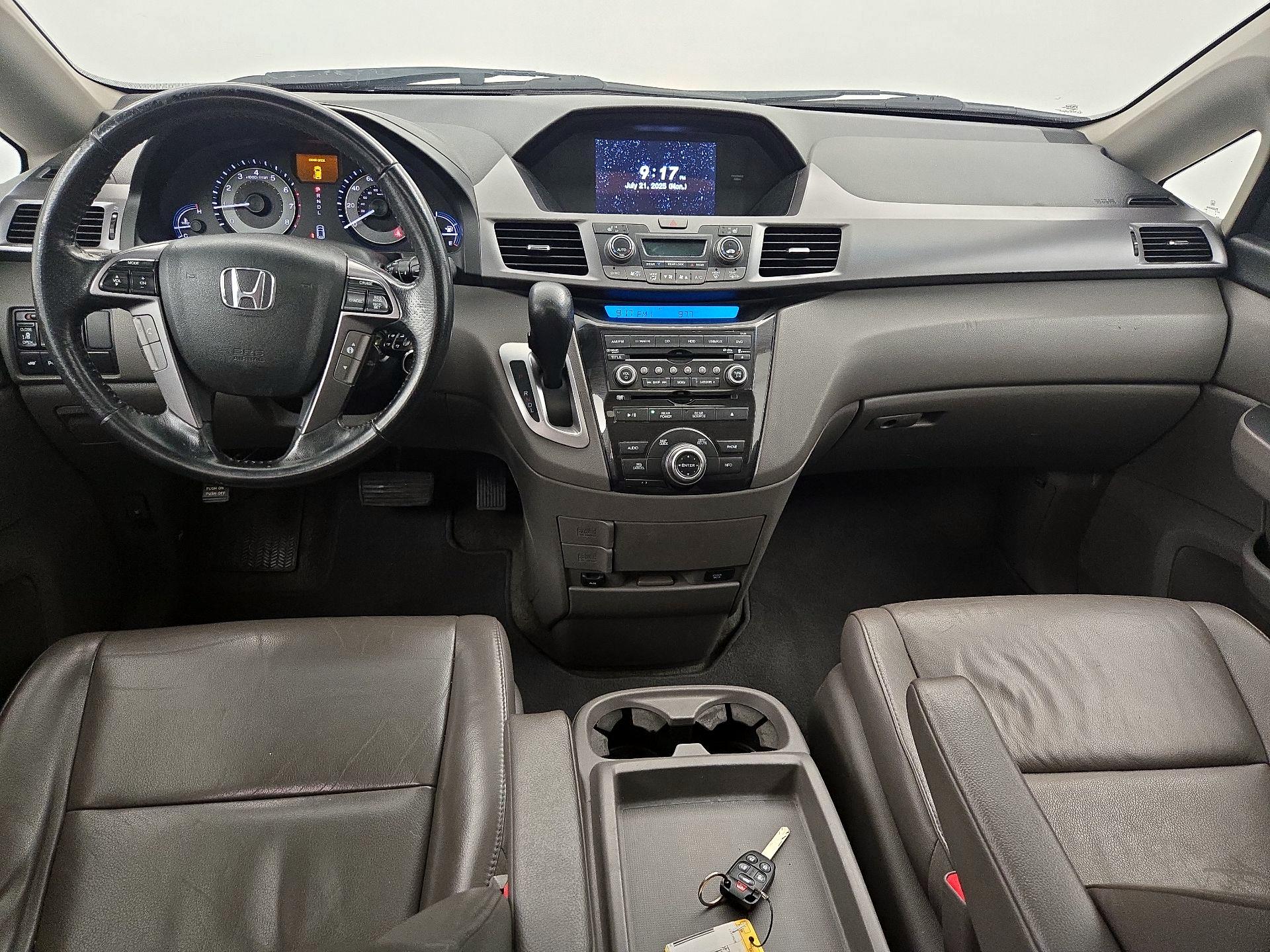 Thumbnail: 2013 Honda Odyssey - 9