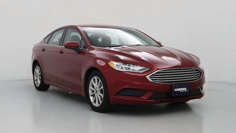 2017 Ford Fusion SE Hero Image