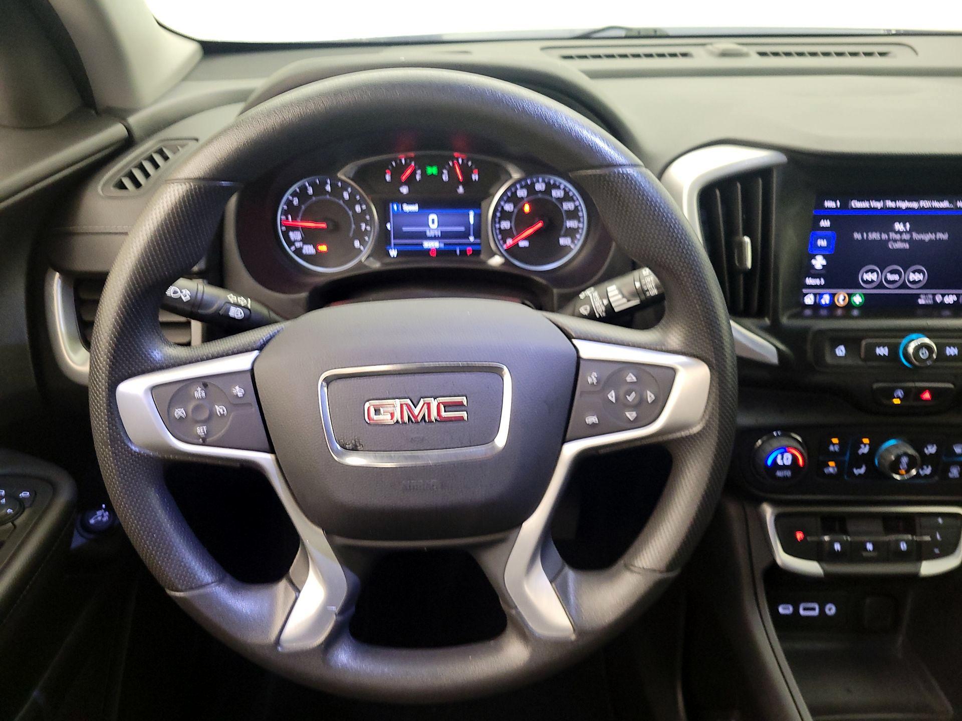 Thumbnail: 2022 GMC Terrain - 10