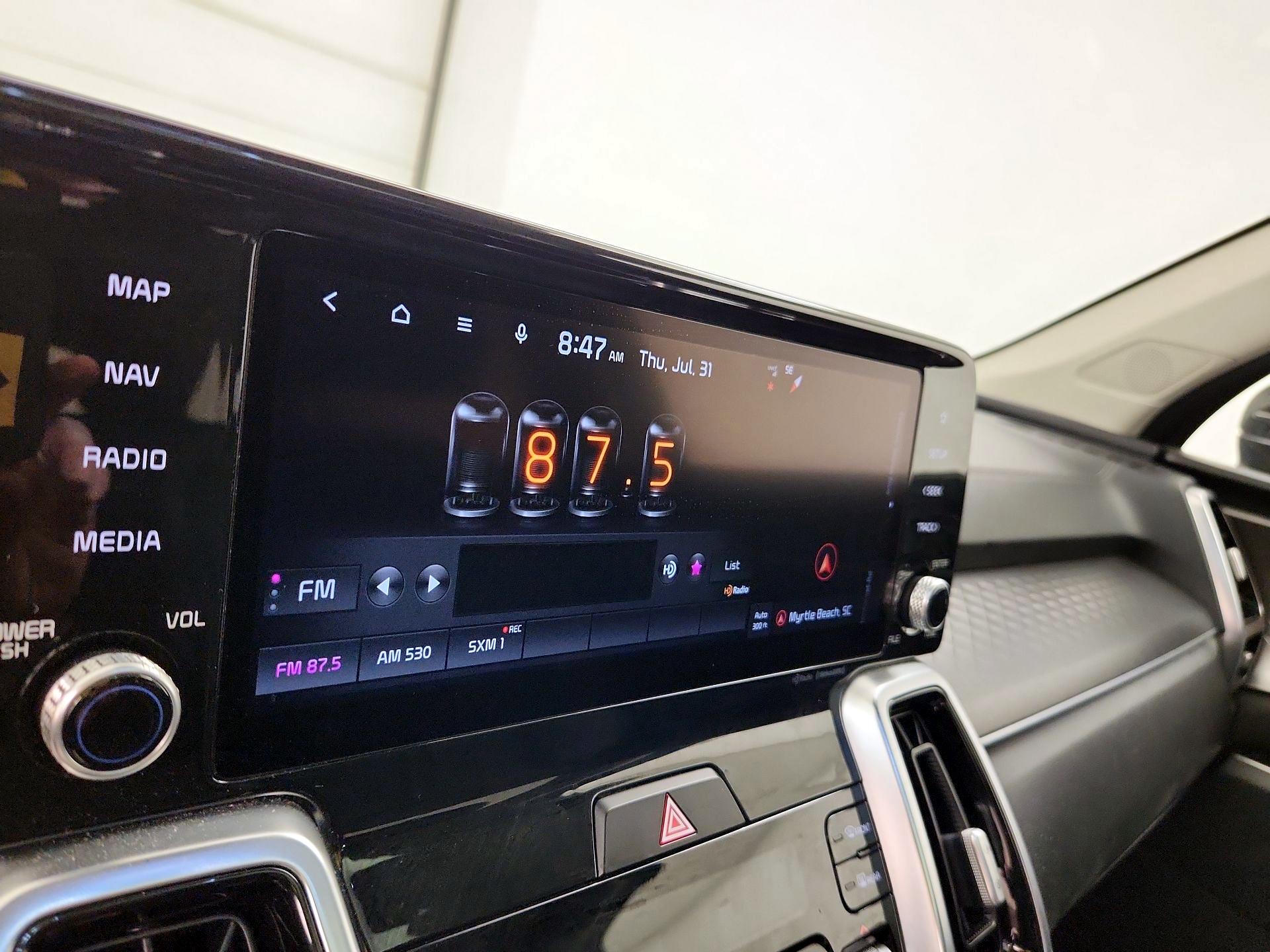 Thumbnail: 2021 Kia Sorento - 16