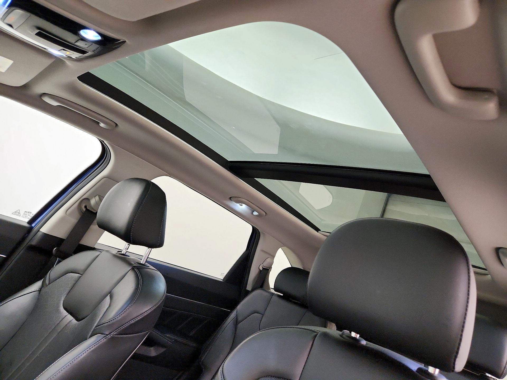 Thumbnail: 2021 Kia Sorento - 20