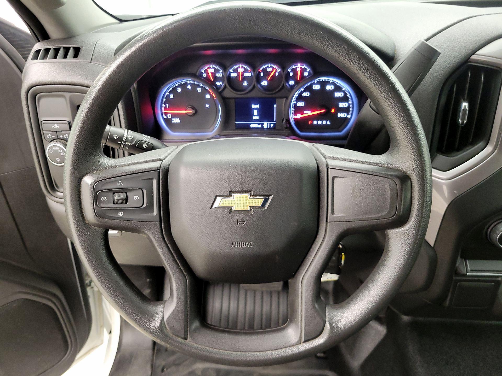 Thumbnail: 2021 Chevrolet Silverado 1500 - 10