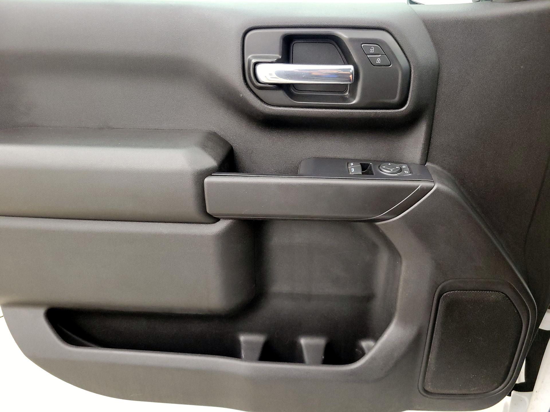 Thumbnail: 2021 Chevrolet Silverado 1500 - 12