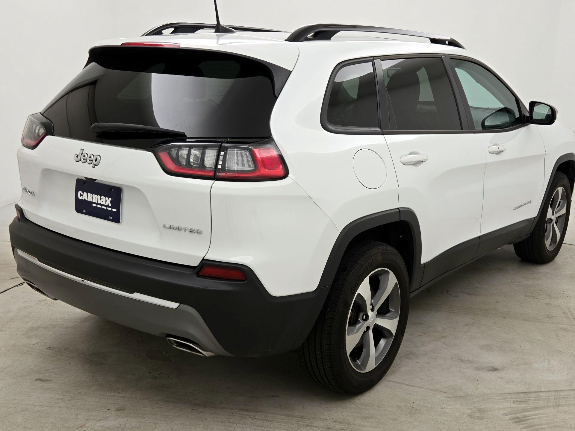 Thumbnail: 2022 Jeep Cherokee - 5