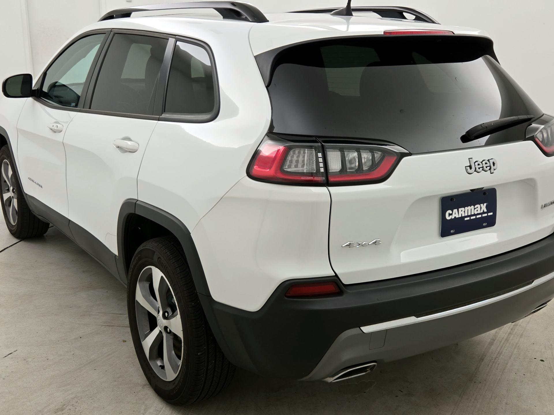 Thumbnail: 2022 Jeep Cherokee - 7