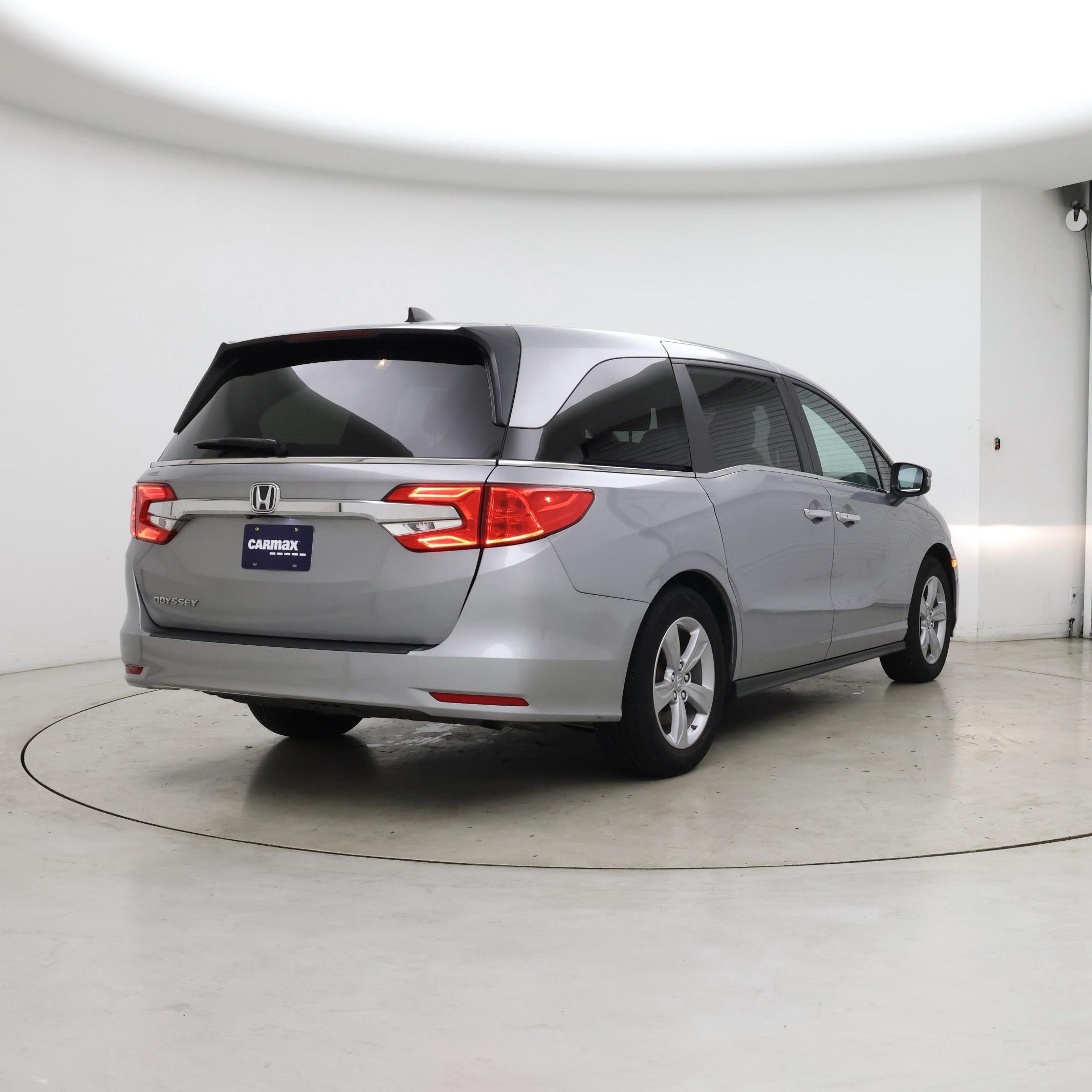 Thumbnail: 2019 Honda Odyssey - 8