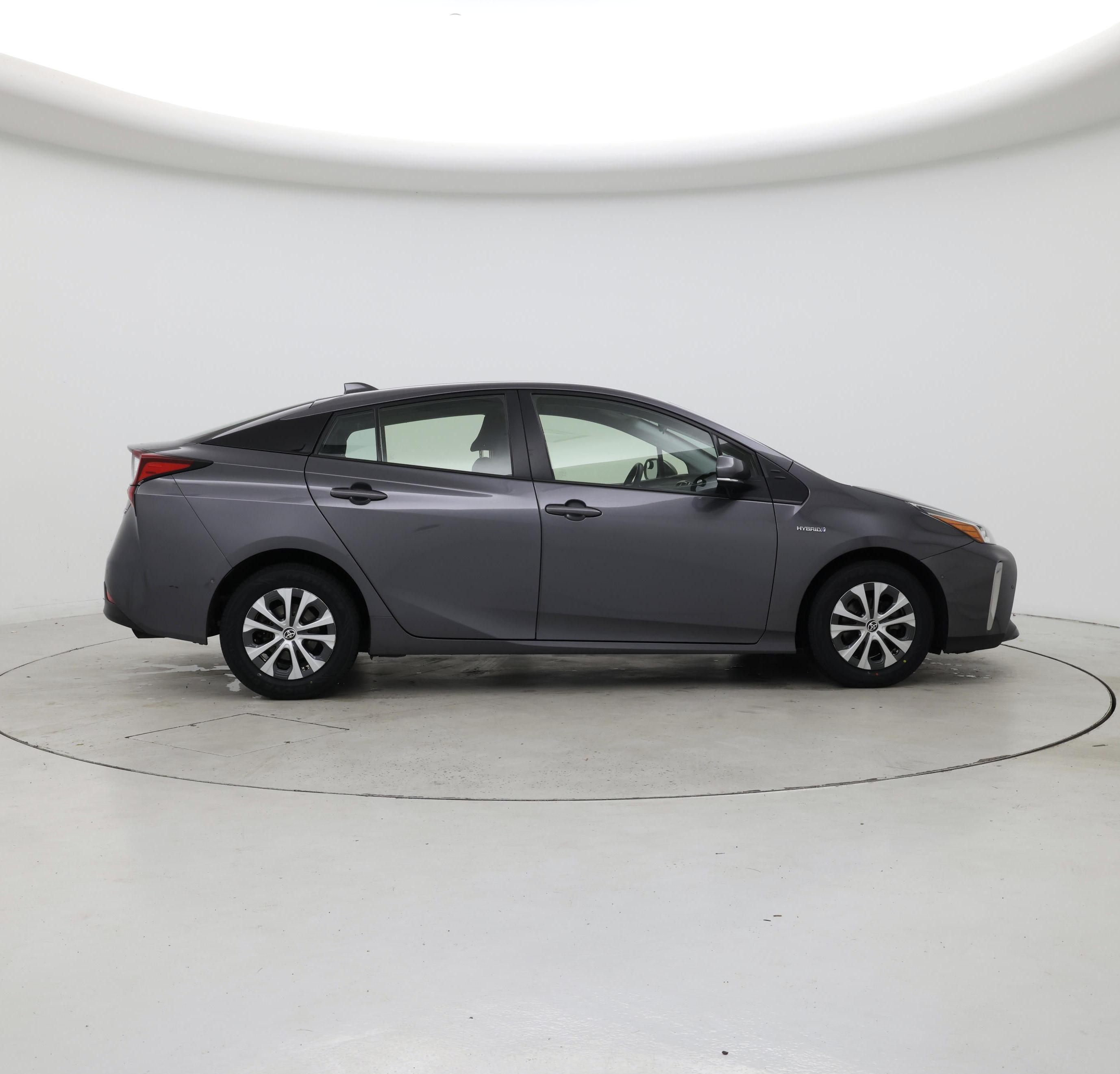Thumbnail: 2022 Toyota Prius - 7