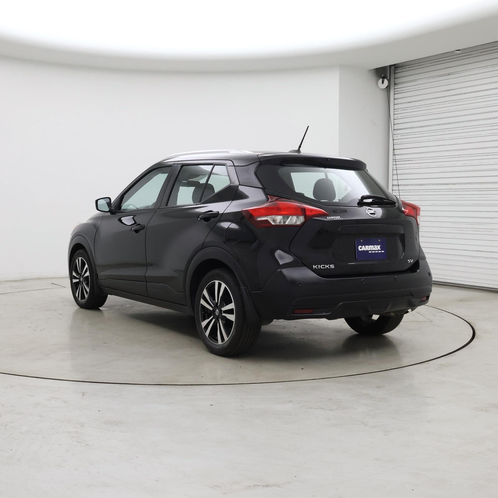 Thumbnail: 2020 Nissan Kicks - 2