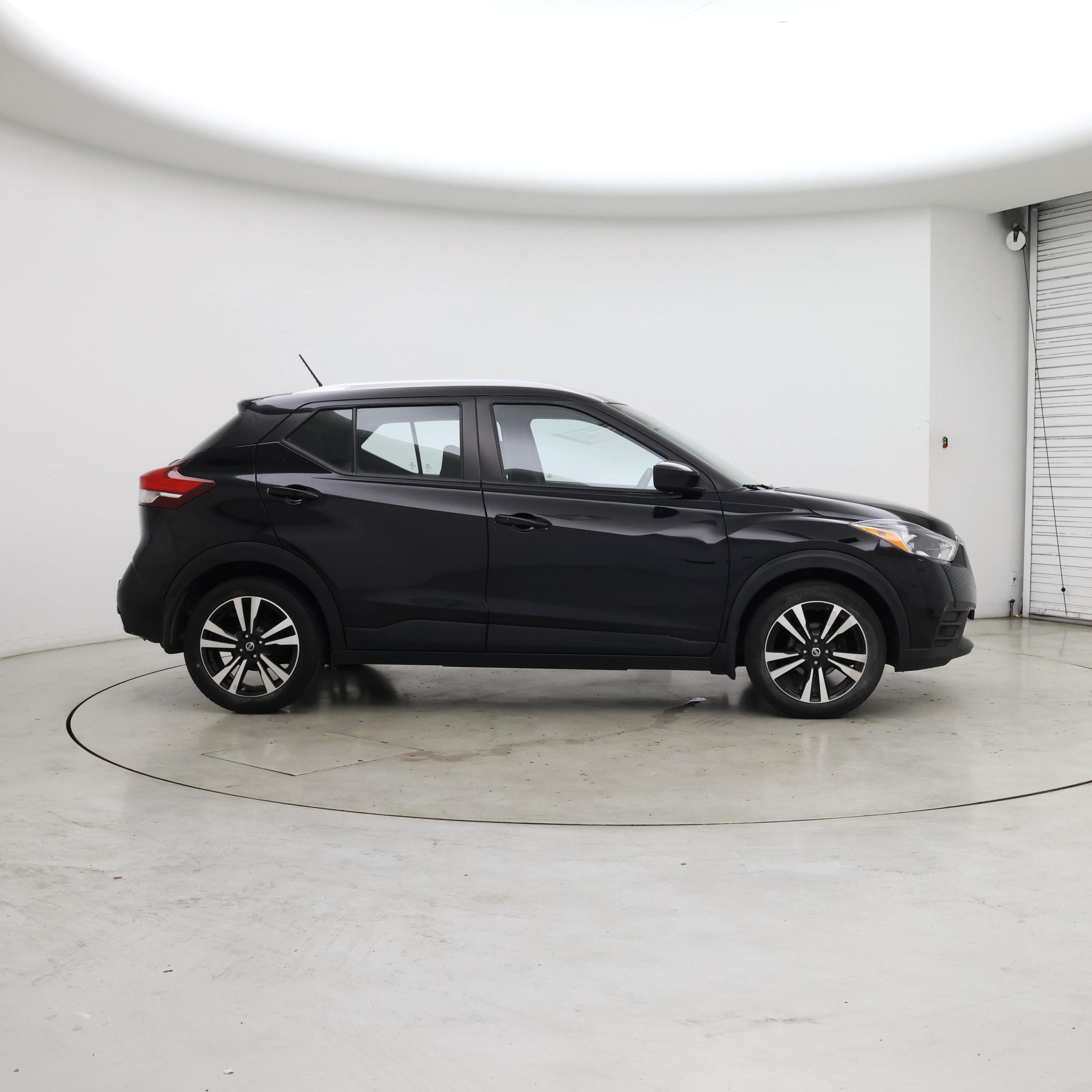 Thumbnail: 2020 Nissan Kicks - 7