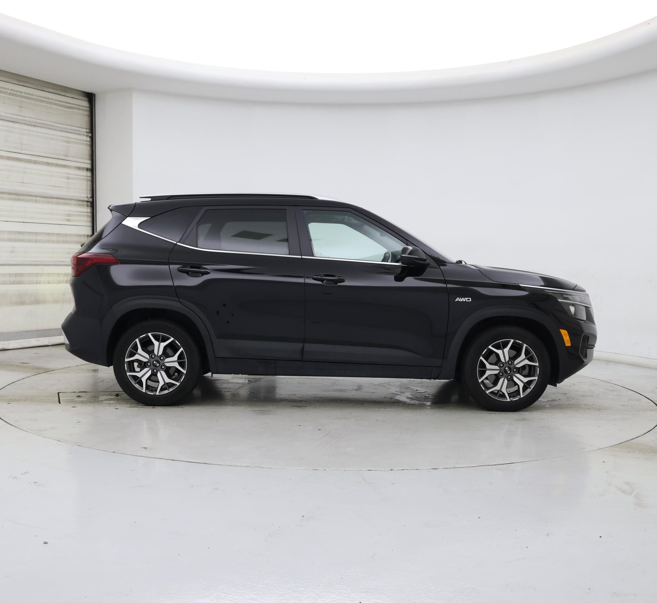 Thumbnail: 2021 Kia Seltos - 7