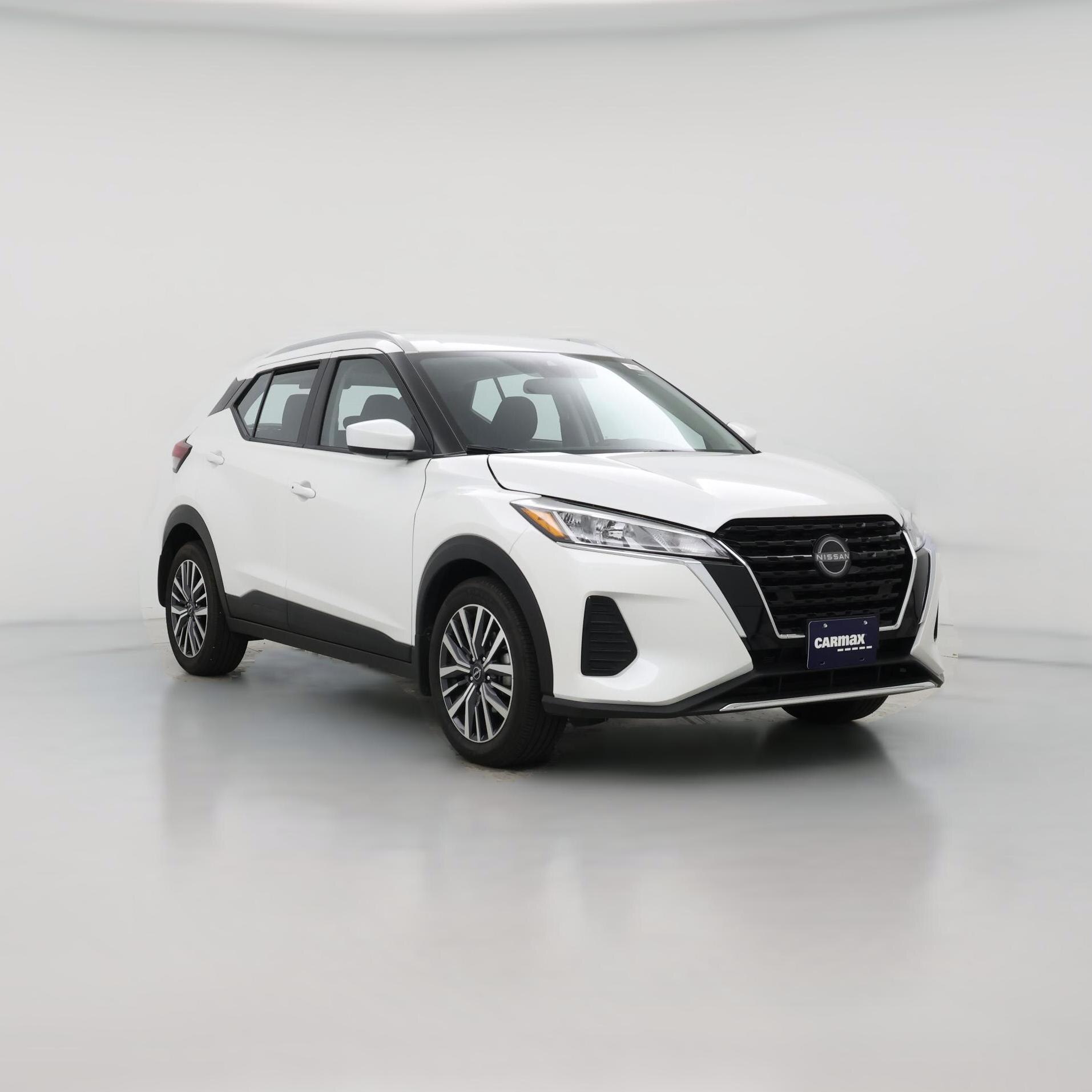 Thumbnail: 2024 Nissan Kicks - 1