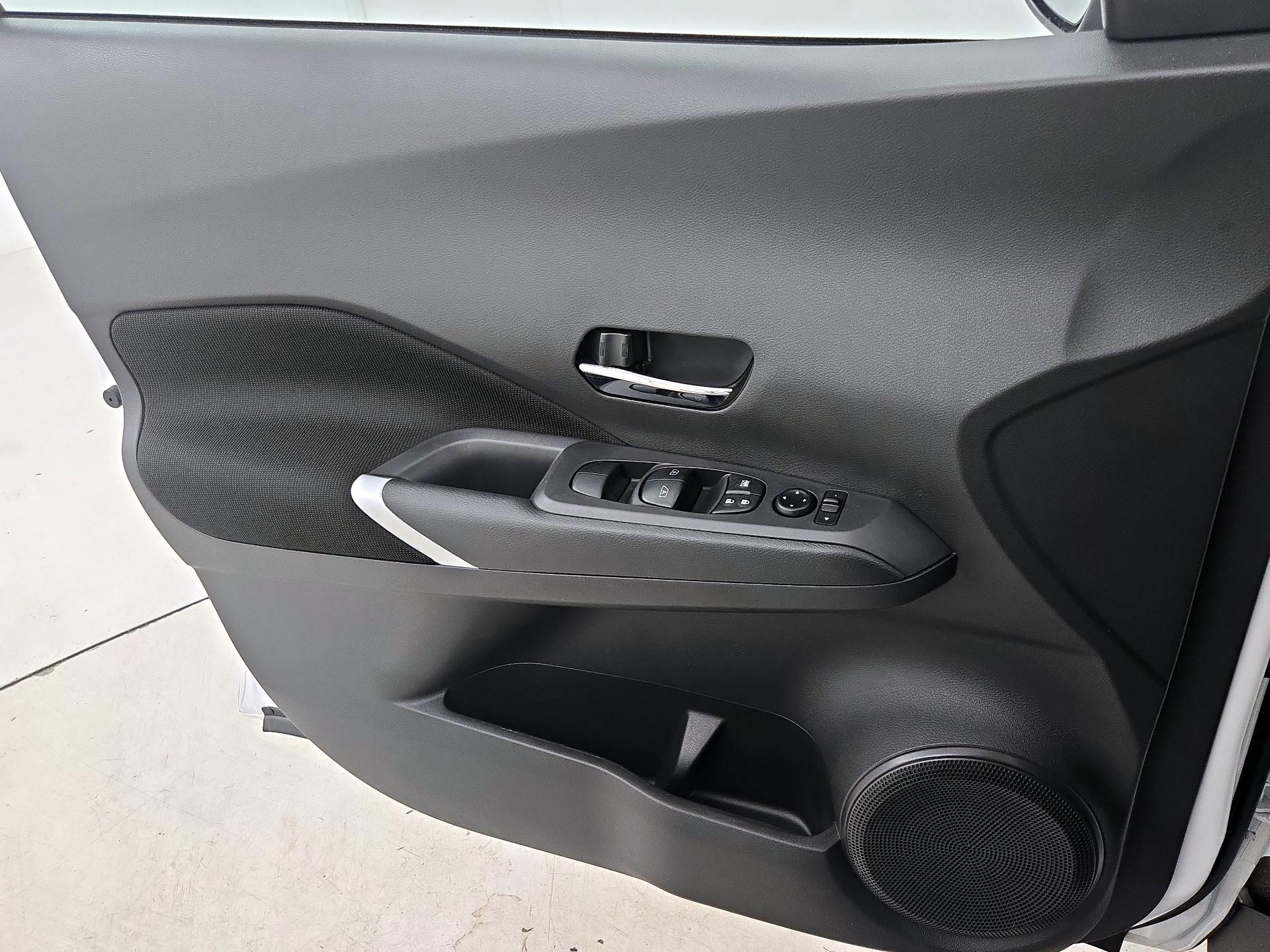 Thumbnail: 2024 Nissan Kicks - 12