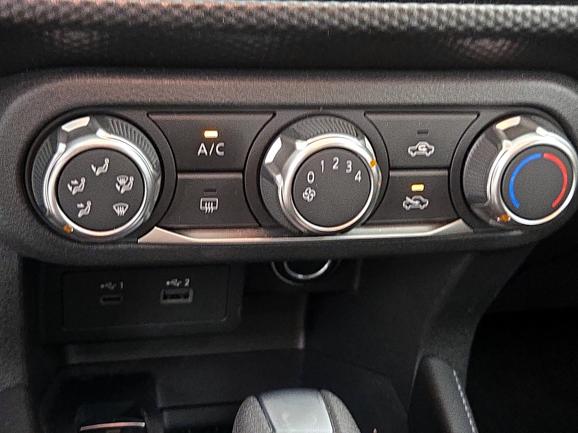 Thumbnail: 2024 Nissan Kicks - 16