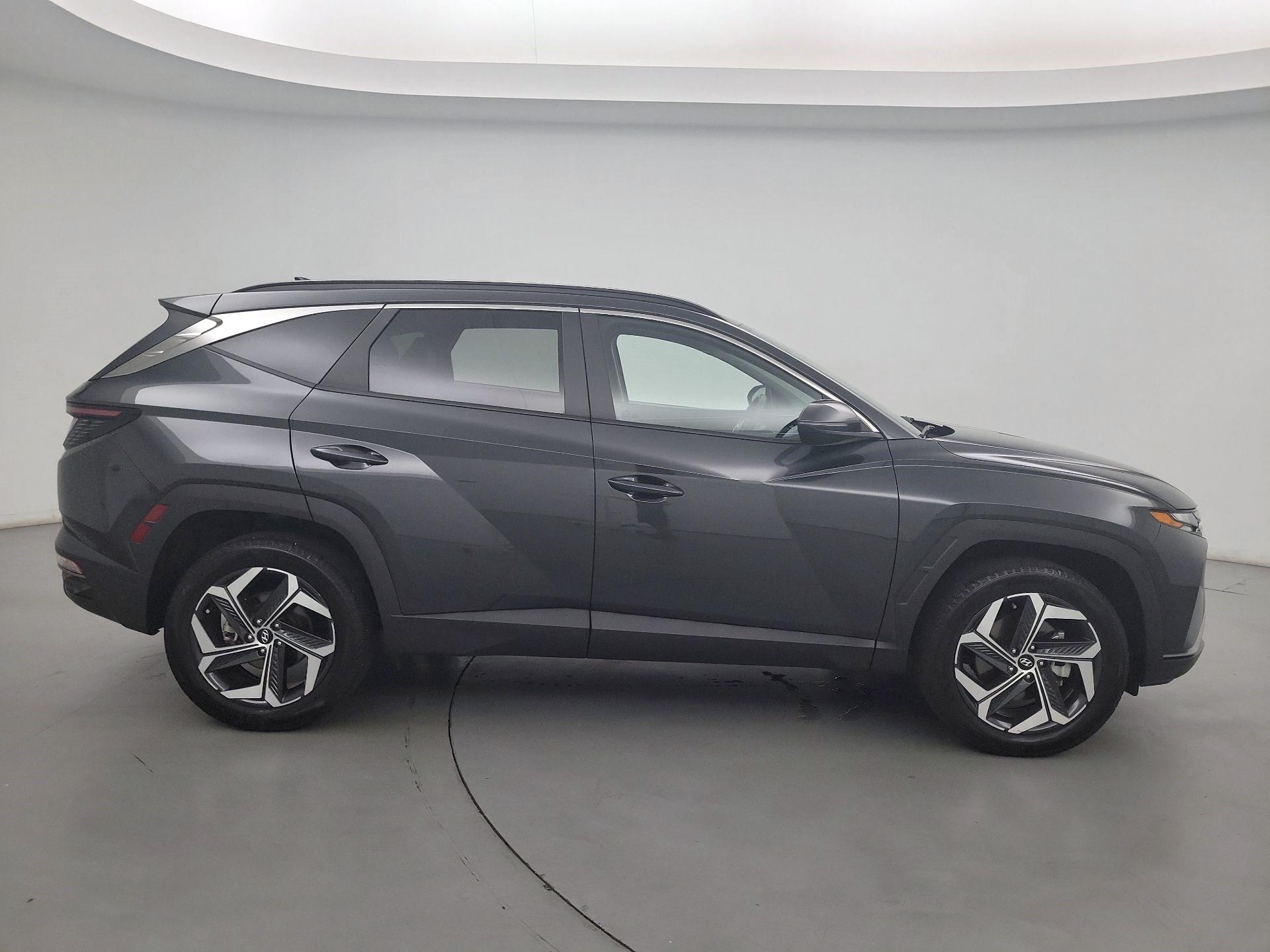 Thumbnail: 2023 Hyundai Tucson - 4