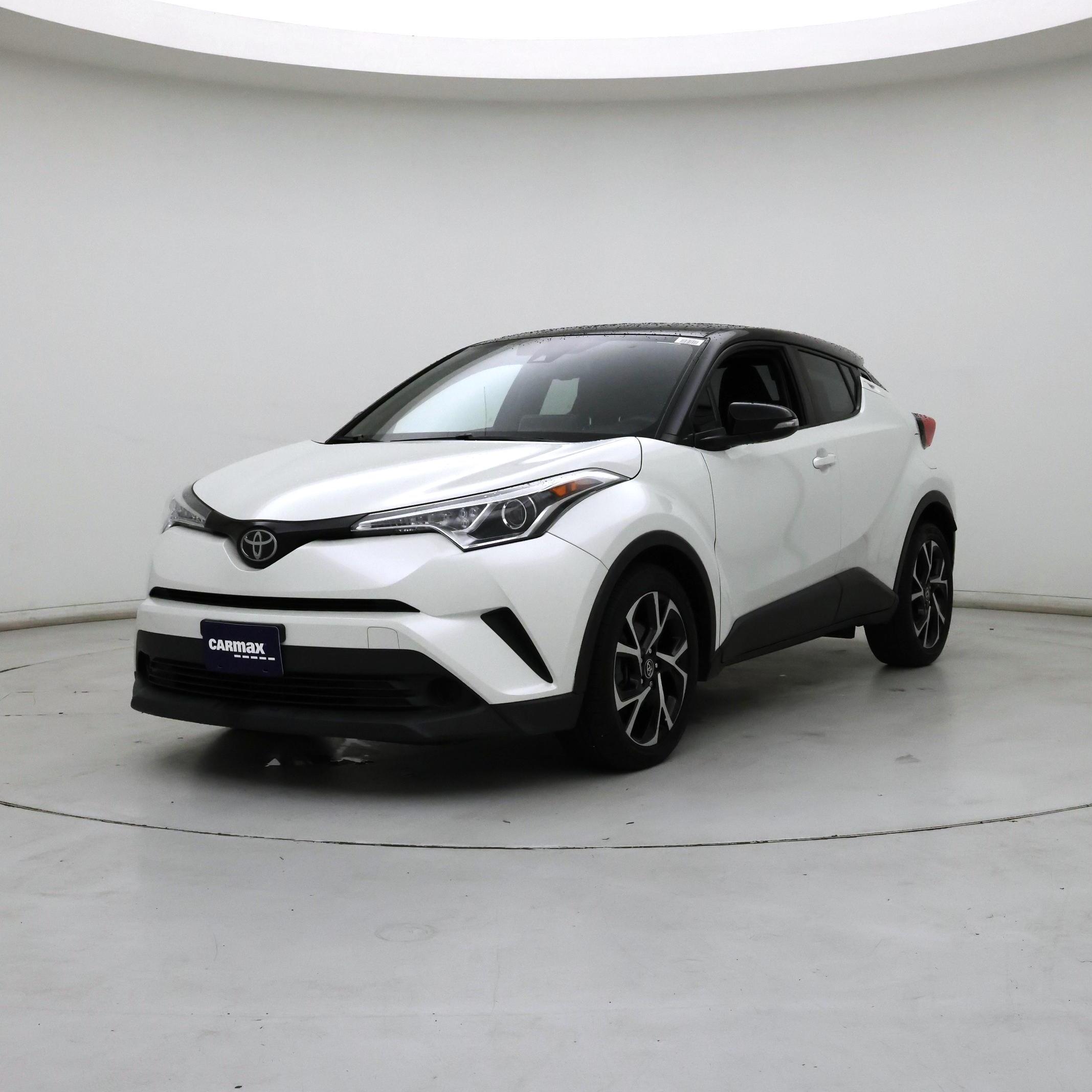 Thumbnail: 2019 Toyota C-HR - 4