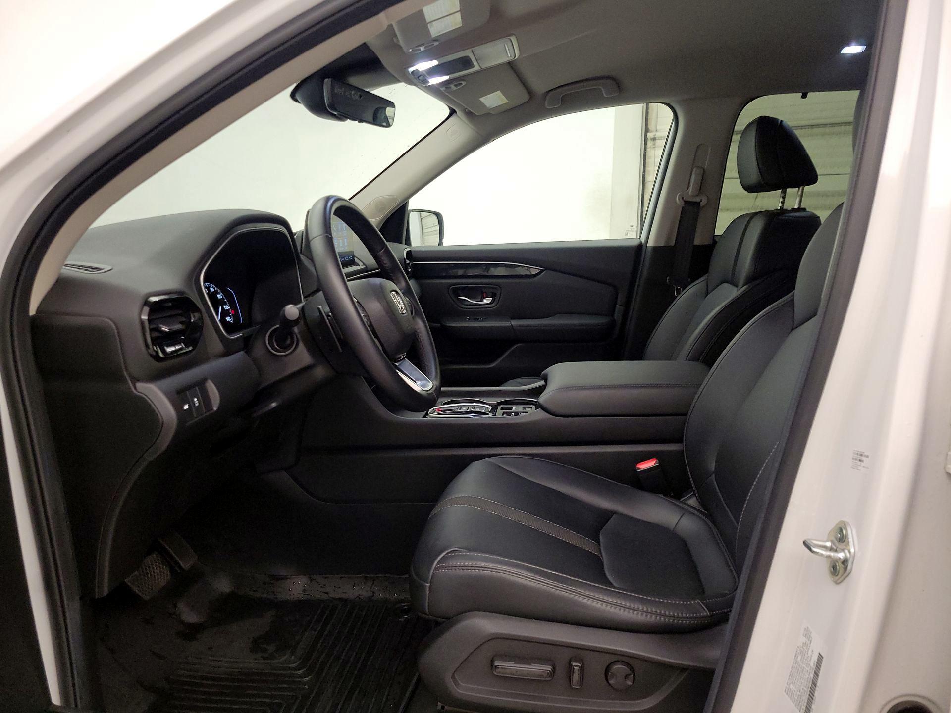 Thumbnail: 2024 Honda Pilot - 11