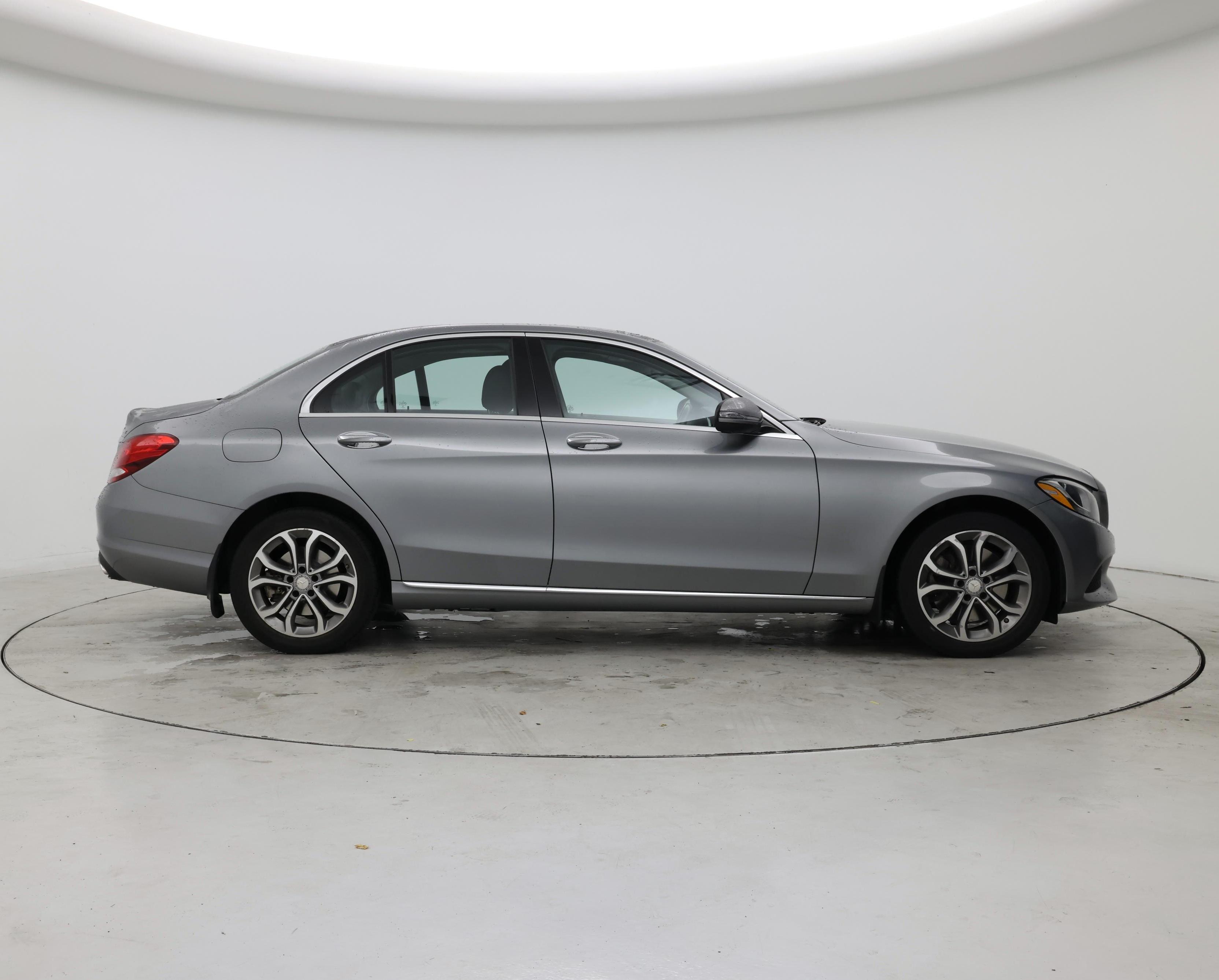 Thumbnail: 2016 Mercedes-Benz C-Class - 7