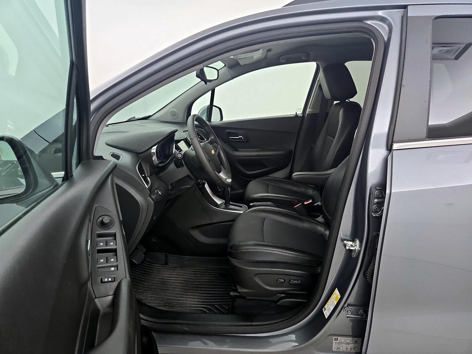 Thumbnail: 2019 Chevrolet Trax - 11