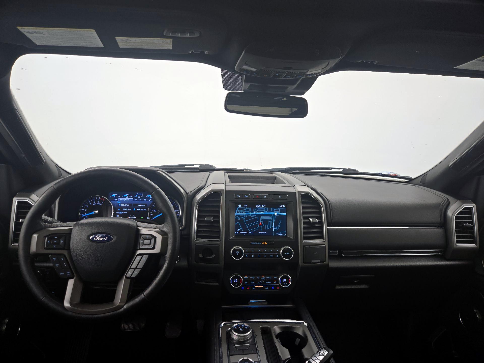 Thumbnail: 2019 Ford Expedition - 9