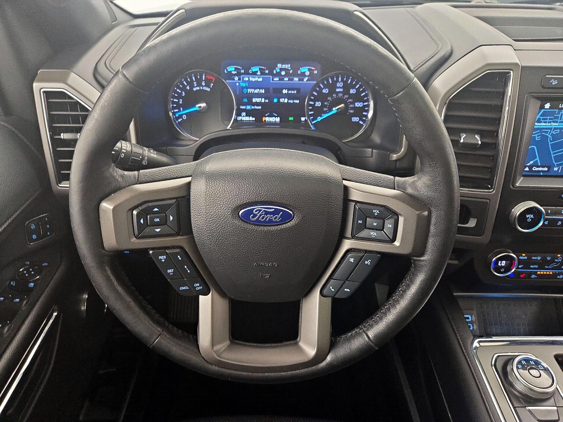 Thumbnail: 2019 Ford Expedition - 10