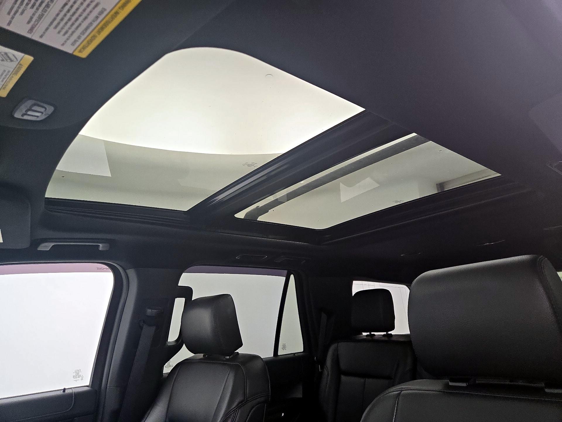 Thumbnail: 2019 Ford Expedition - 20