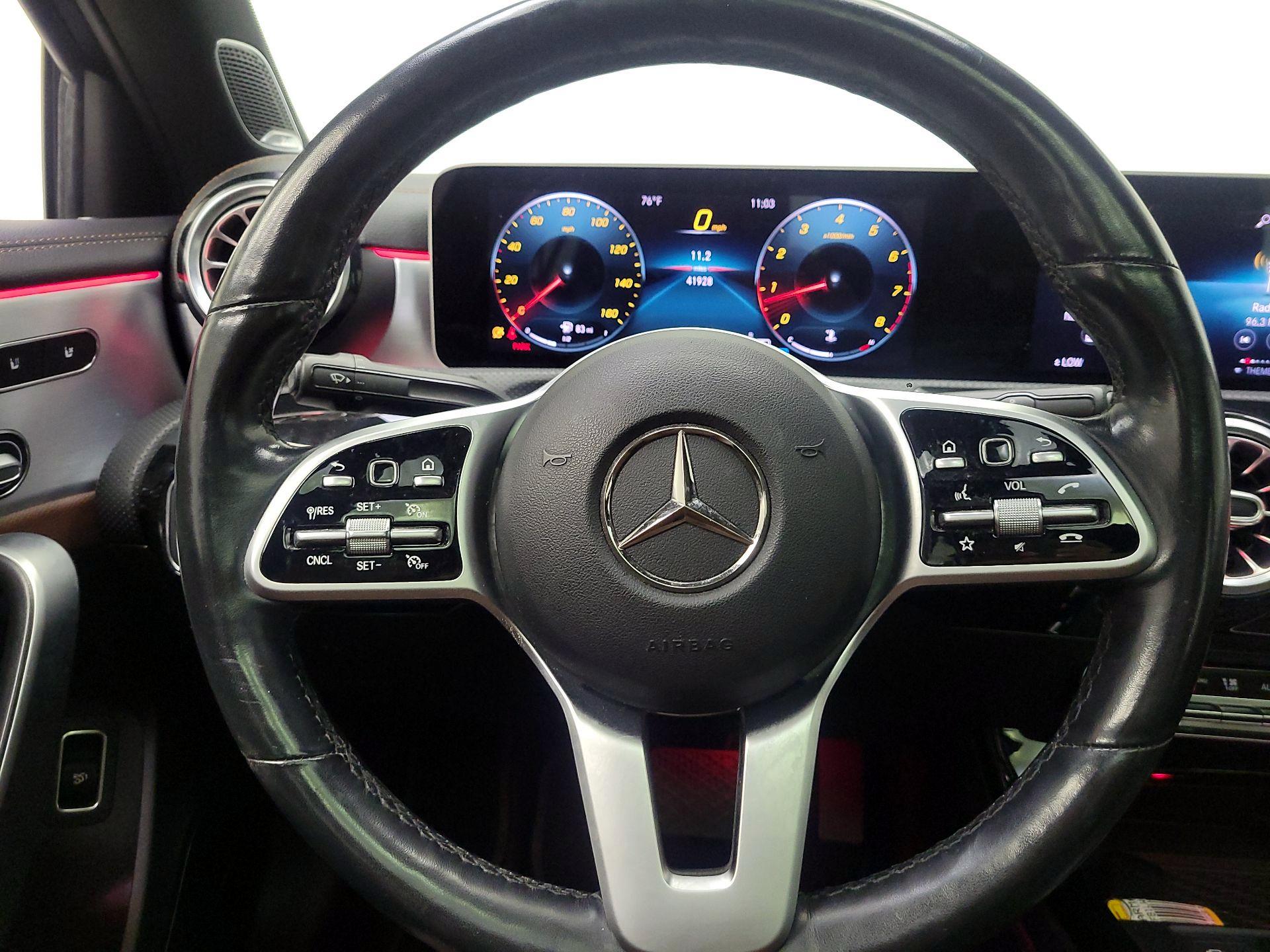 Thumbnail: 2020 Mercedes-Benz A-Class - 10