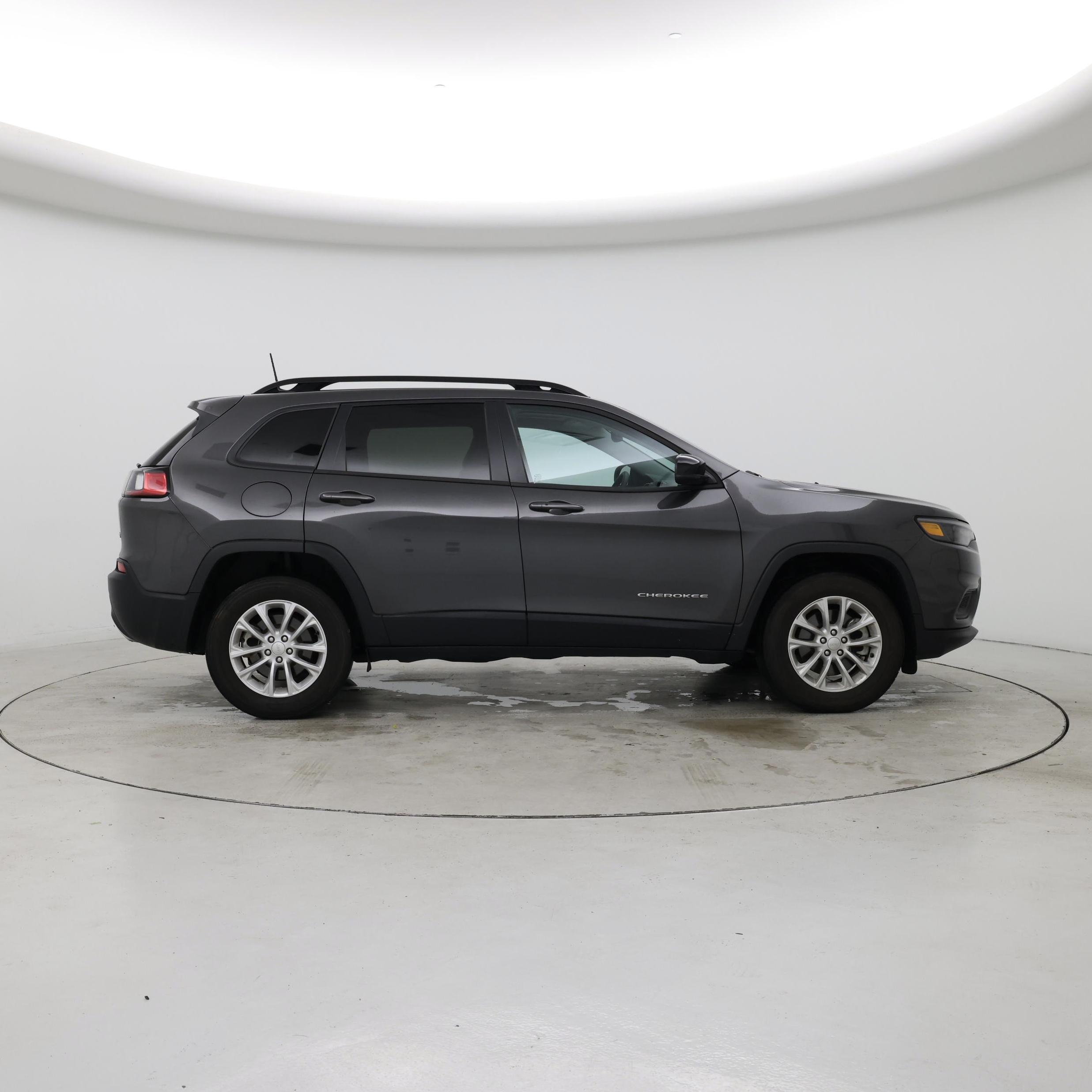 Thumbnail: 2022 Jeep Cherokee - 7