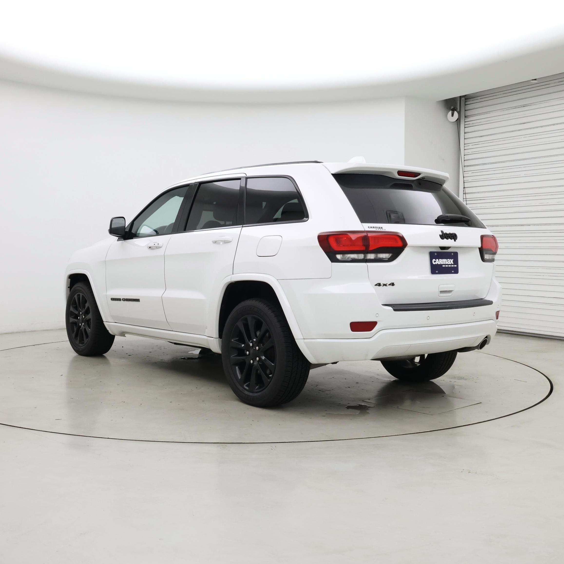 Thumbnail: 2020 Jeep Grand Cherokee - 2