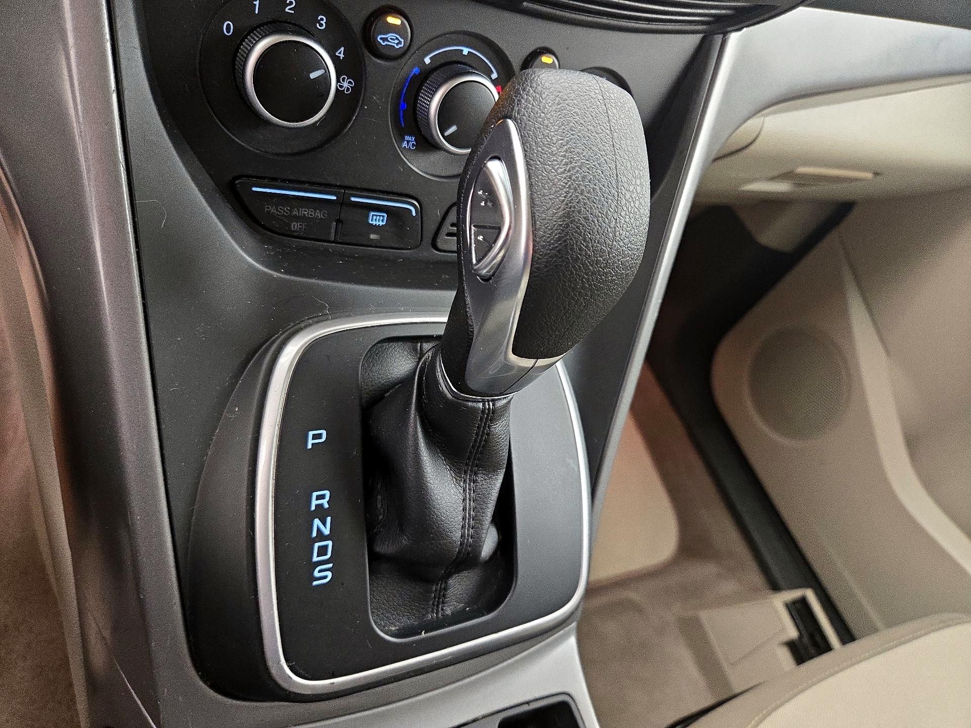 Thumbnail: 2013 Ford Escape - 14