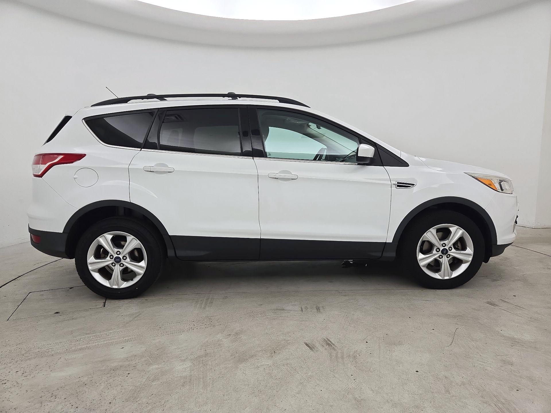Thumbnail: 2013 Ford Escape - 4