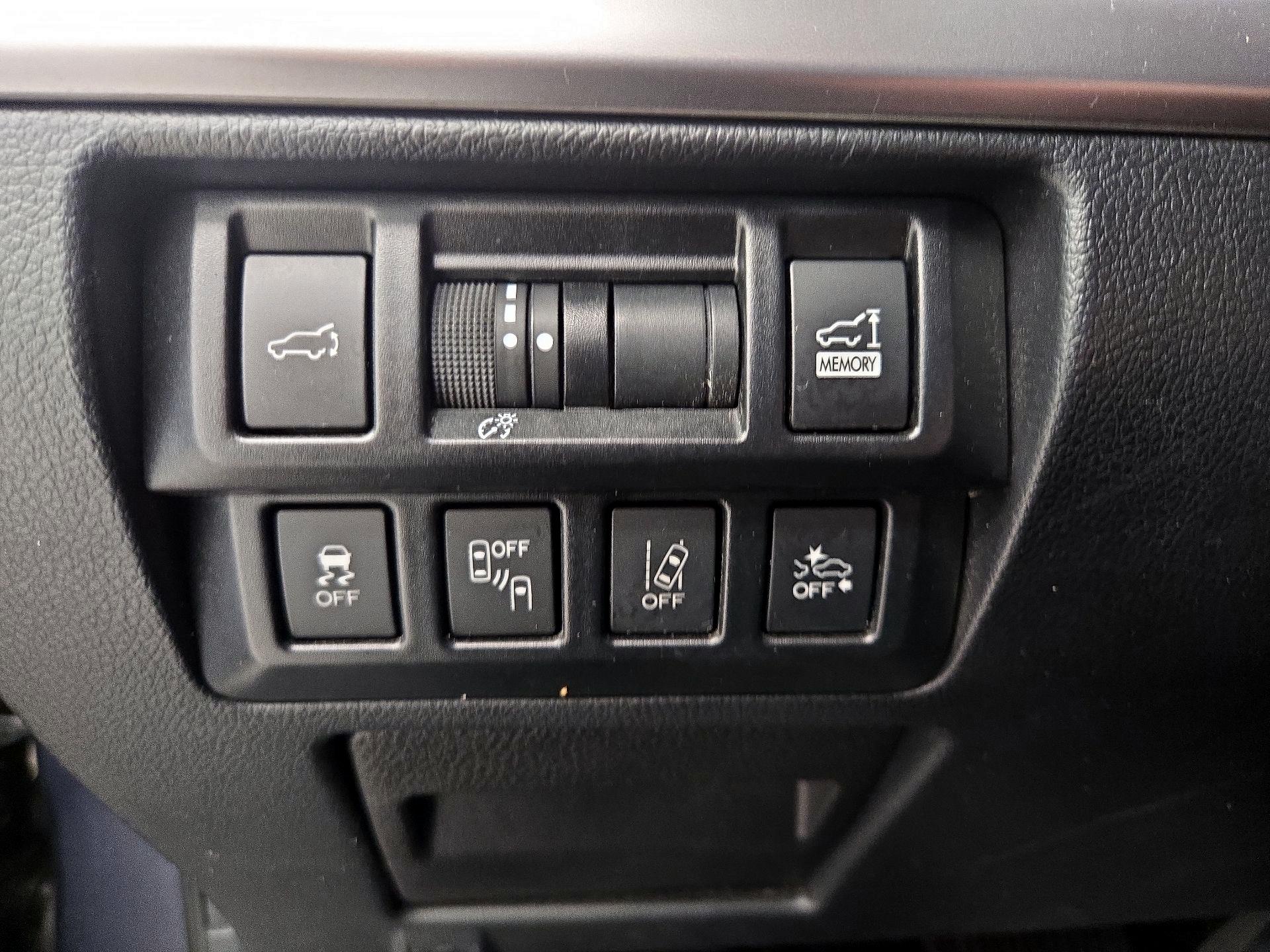 Thumbnail: 2019 Subaru Outback - 11