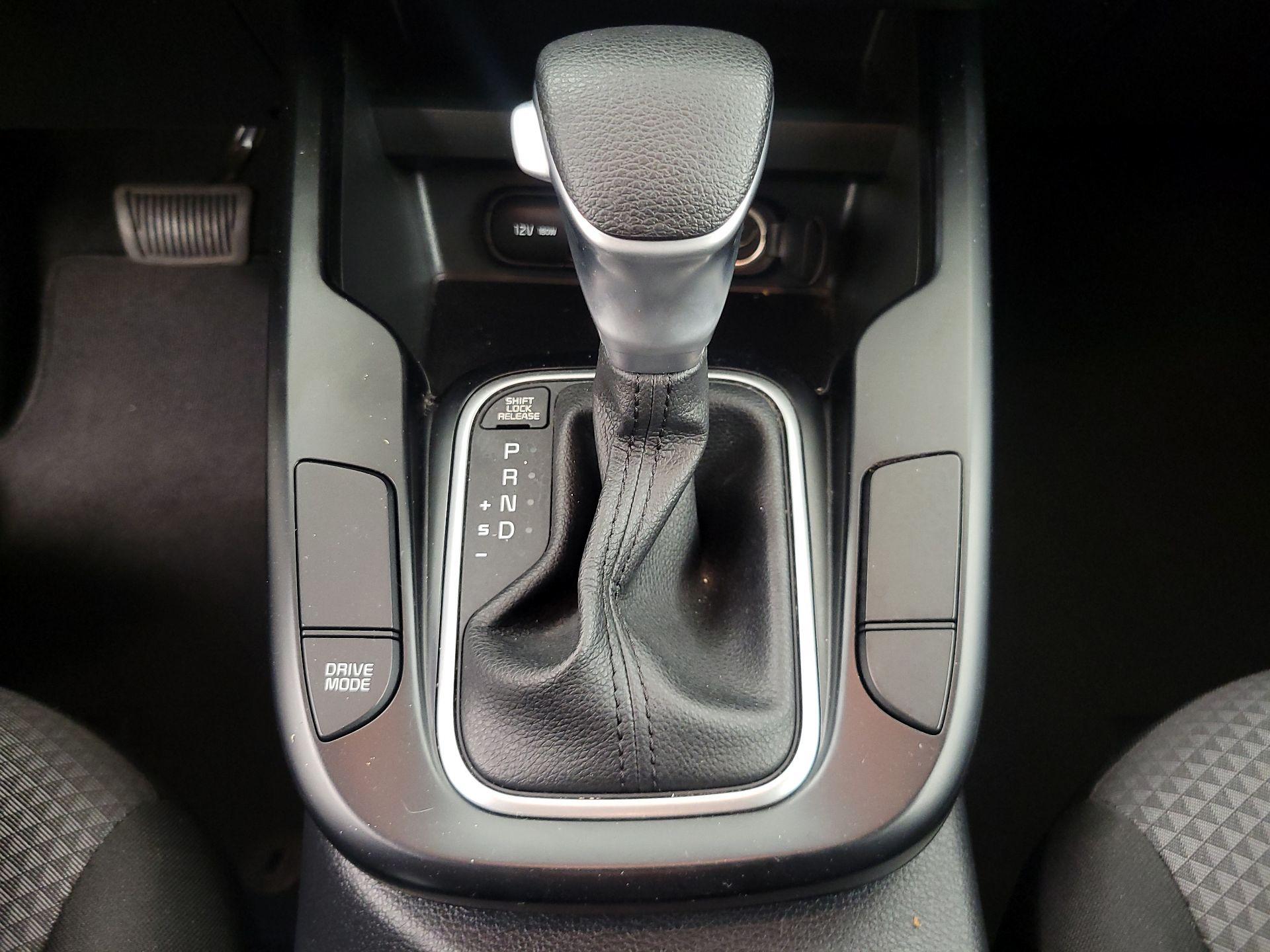 Thumbnail: 2020 Kia Soul - 17