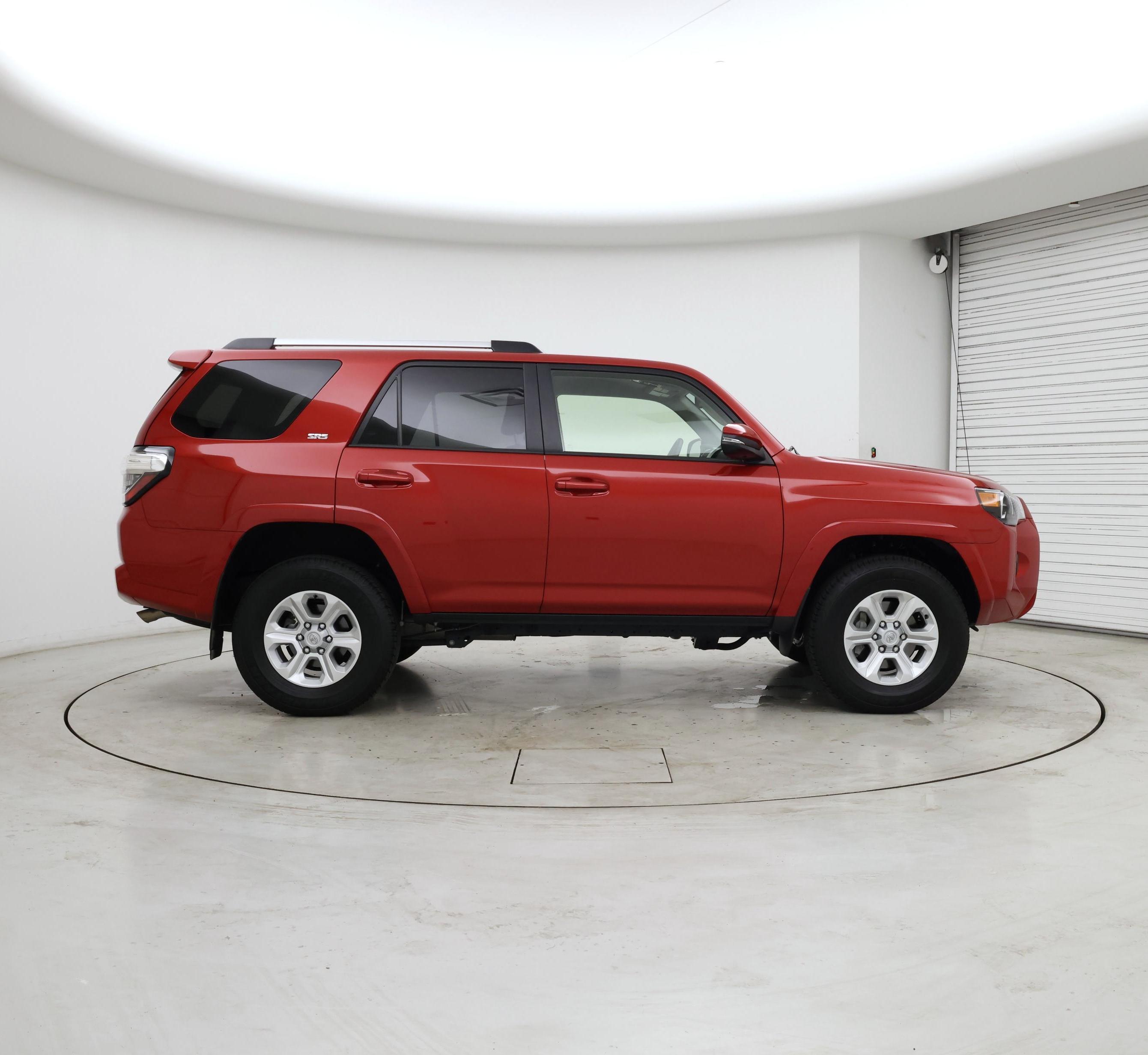 Thumbnail: 2024 Toyota 4Runner - 7